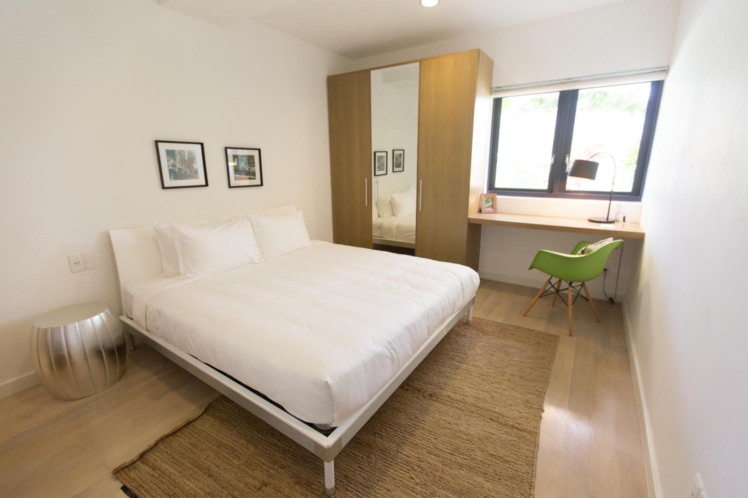 One-Bedroom Villa