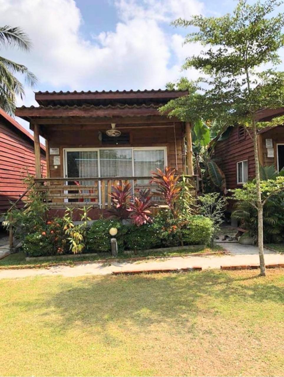 Family Bungalow photo 3