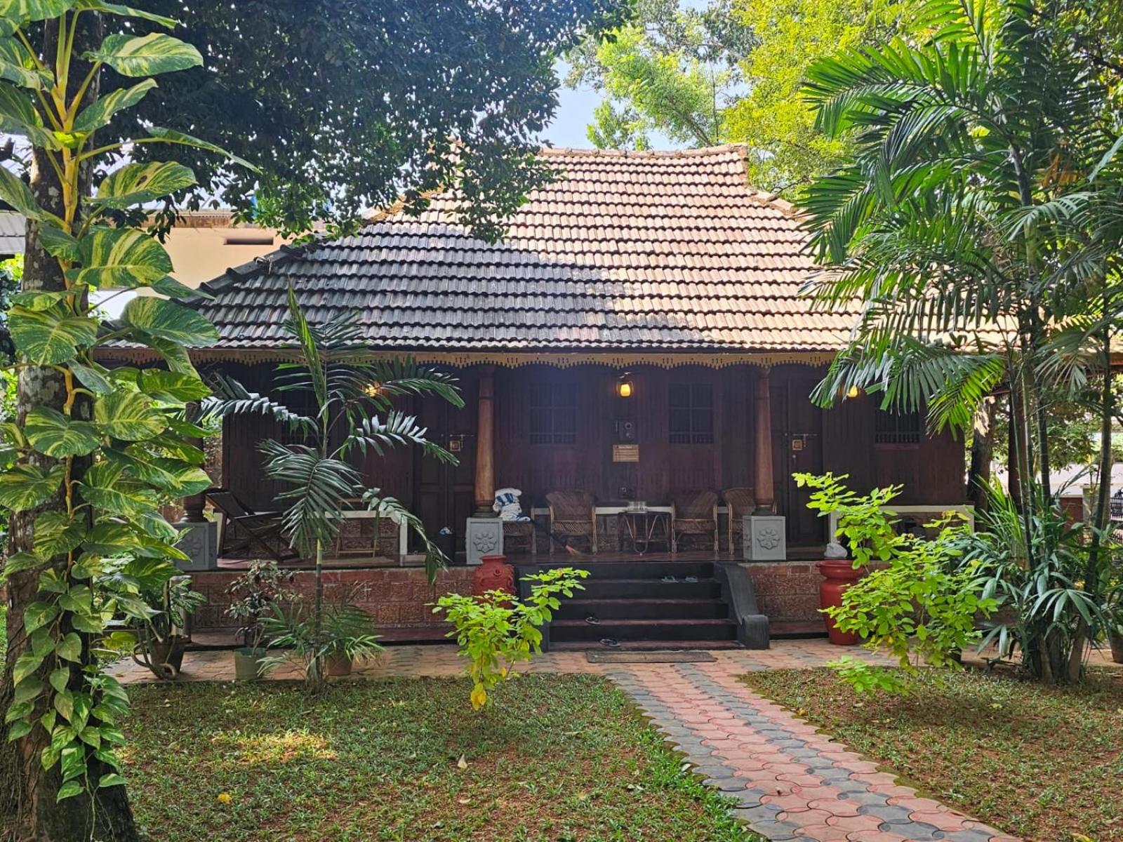 One-Bedroom Villa - Photo 9