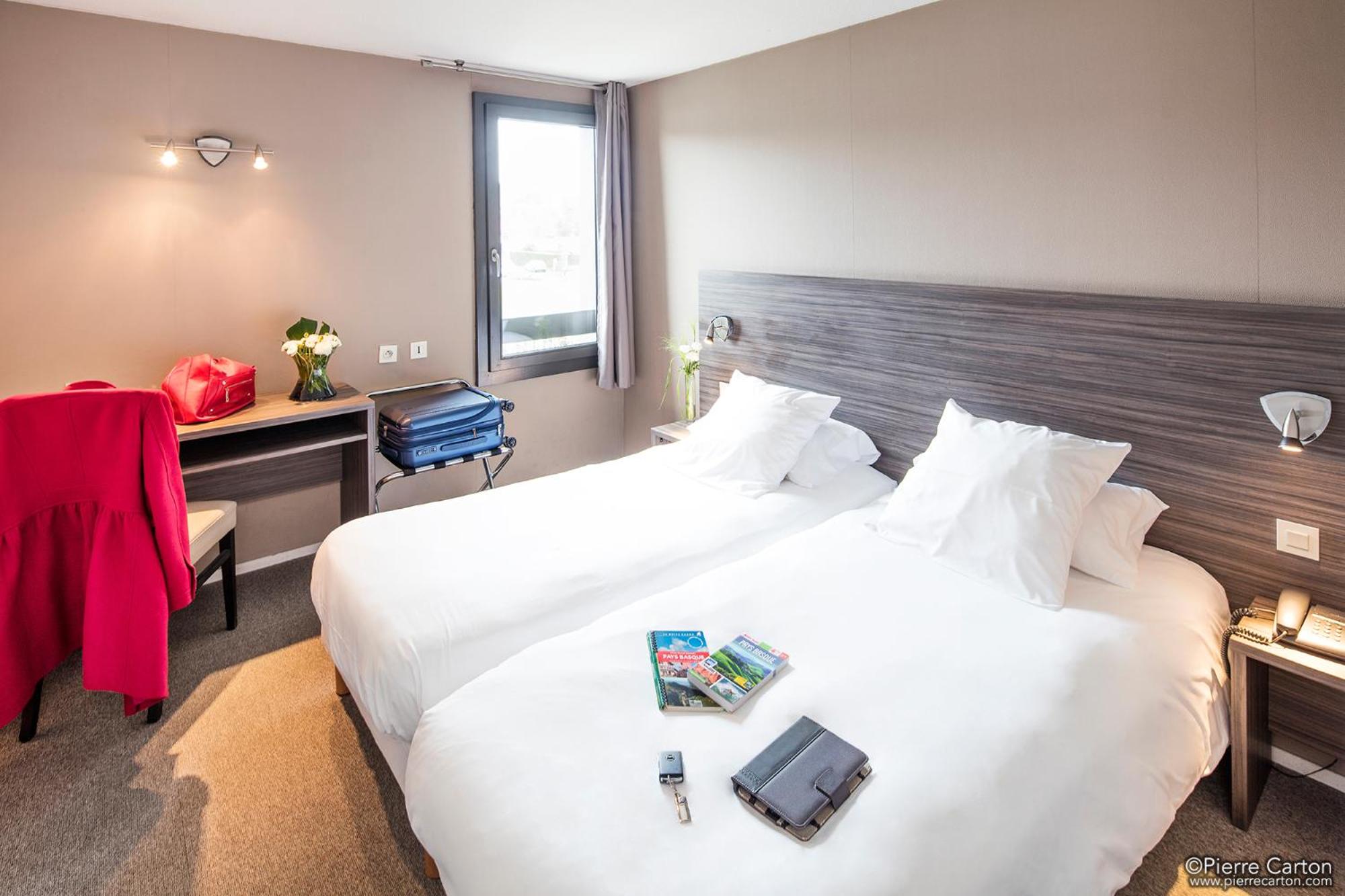 Twin Room - Photo 4