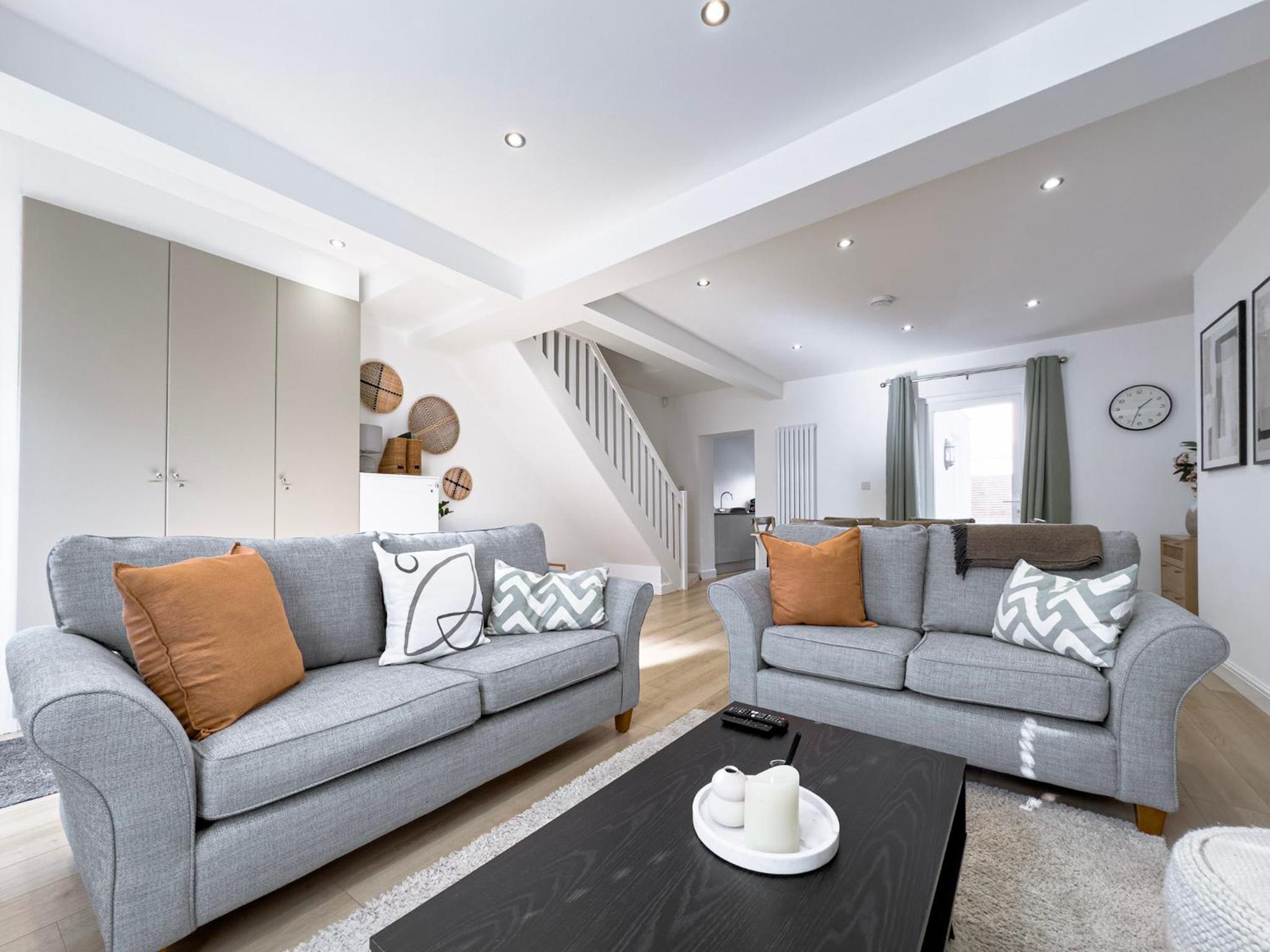 Three-Bedroom House photo 1