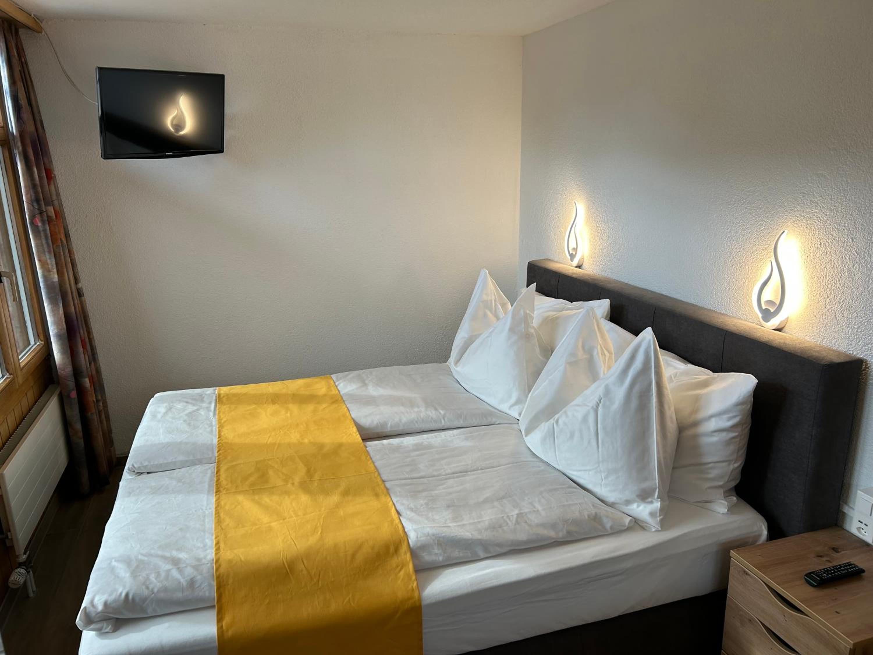 Double Room - Photo 1