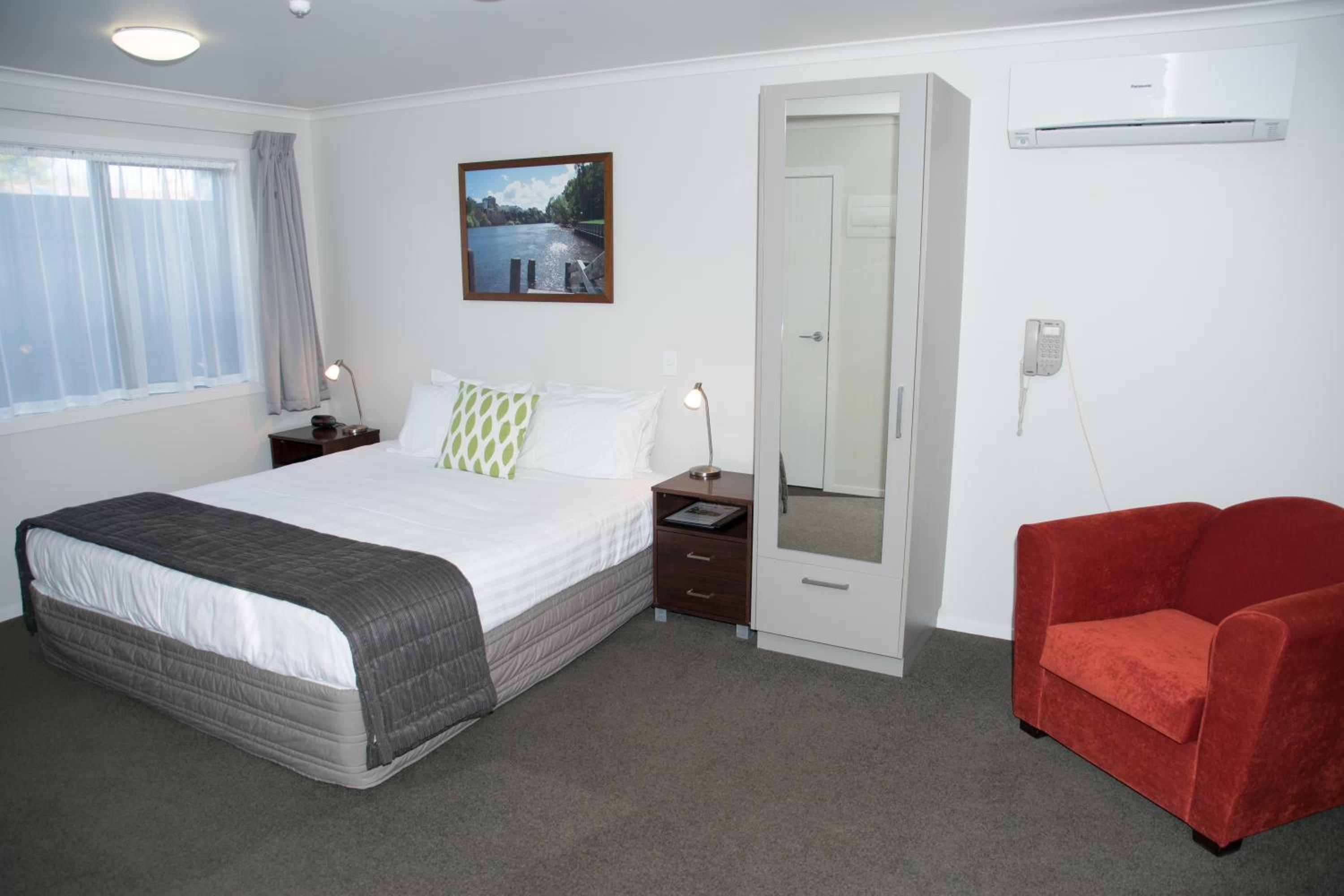 Double or Twin Room - Disability Access photo 1