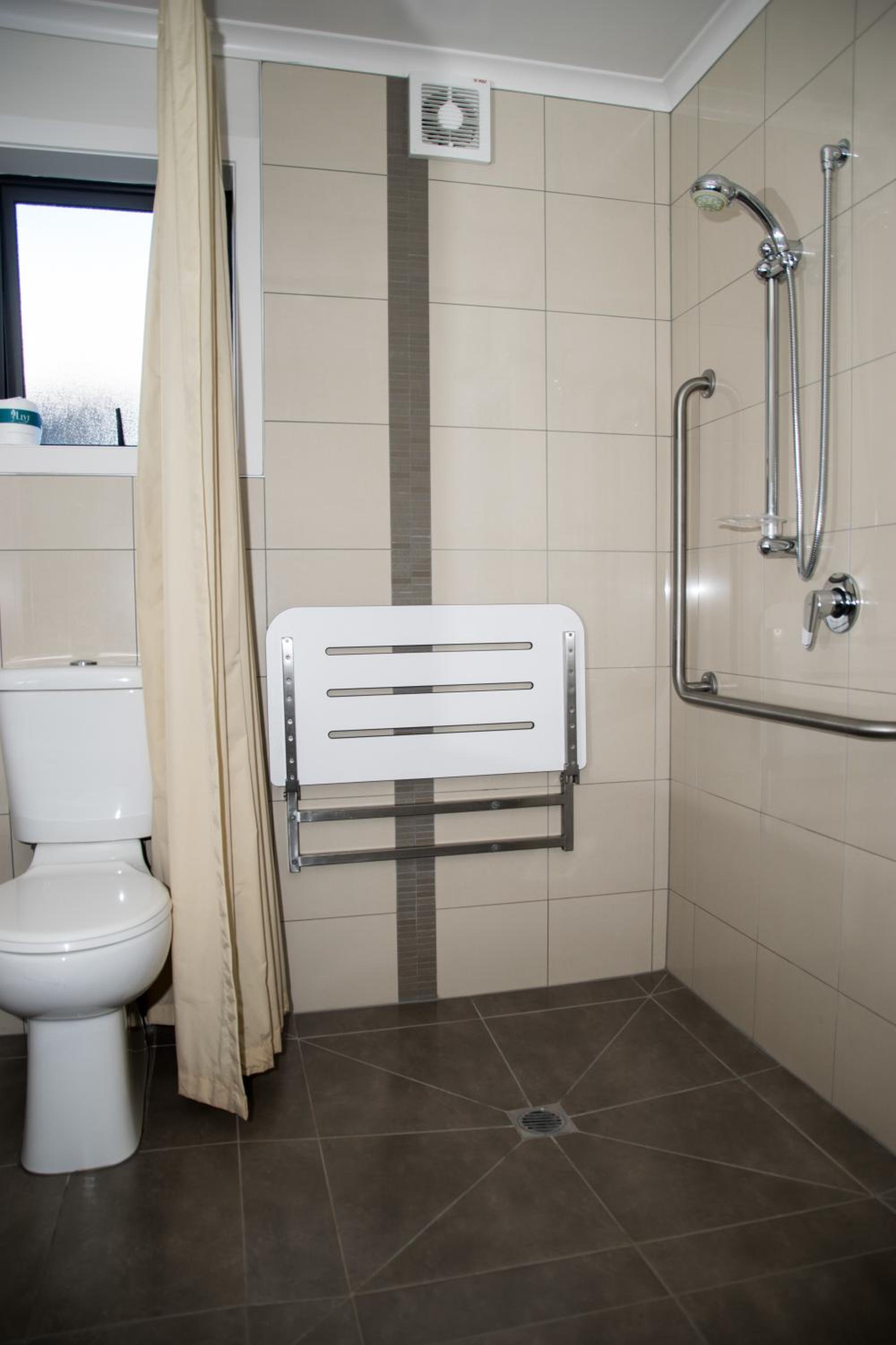 Double or Twin Room - Disability Access photo 2