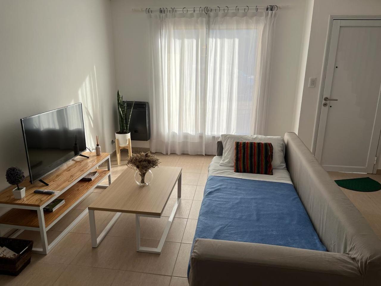 Two-Bedroom House photo 2