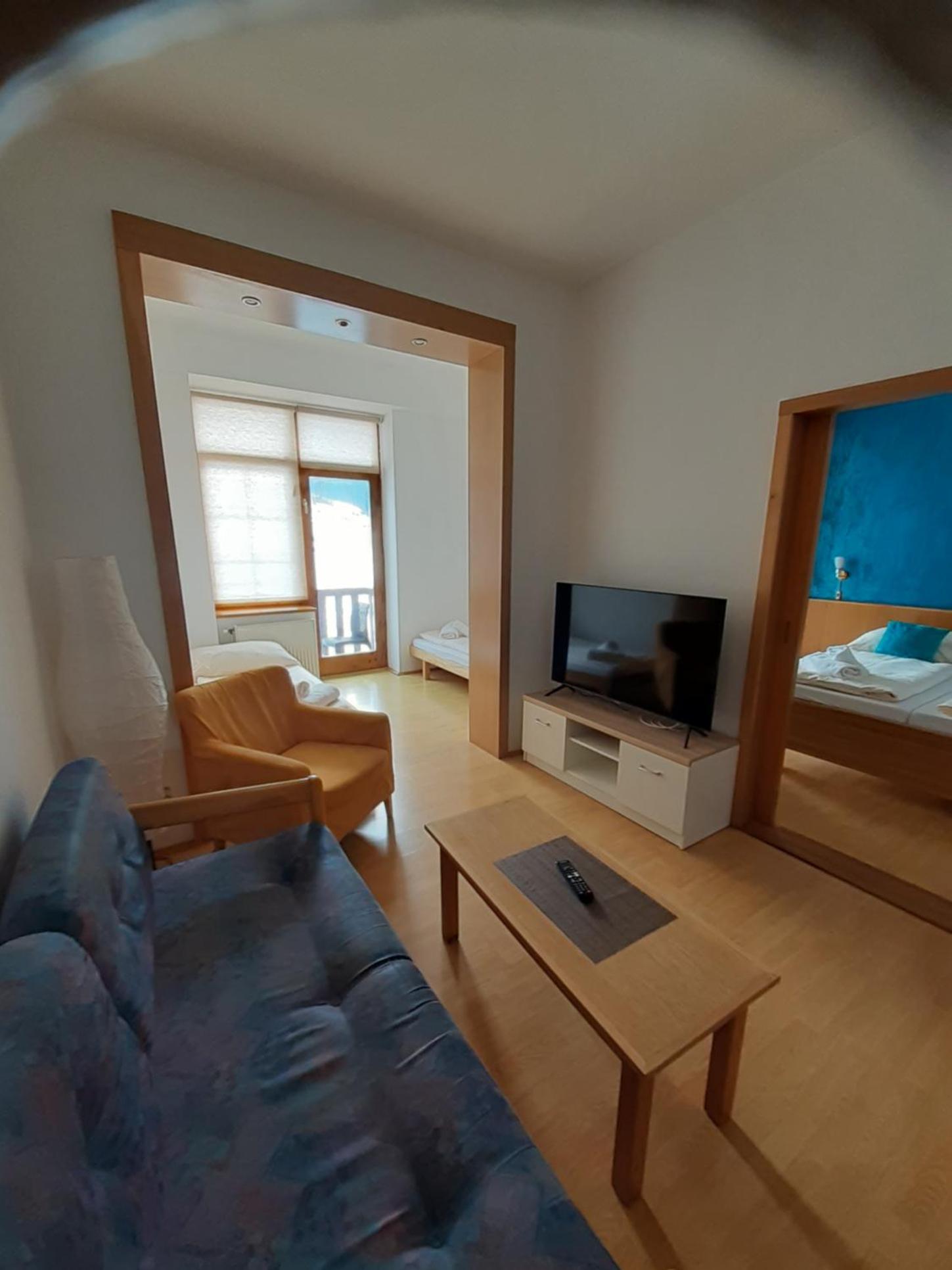 Suite with Mountain View photo 3