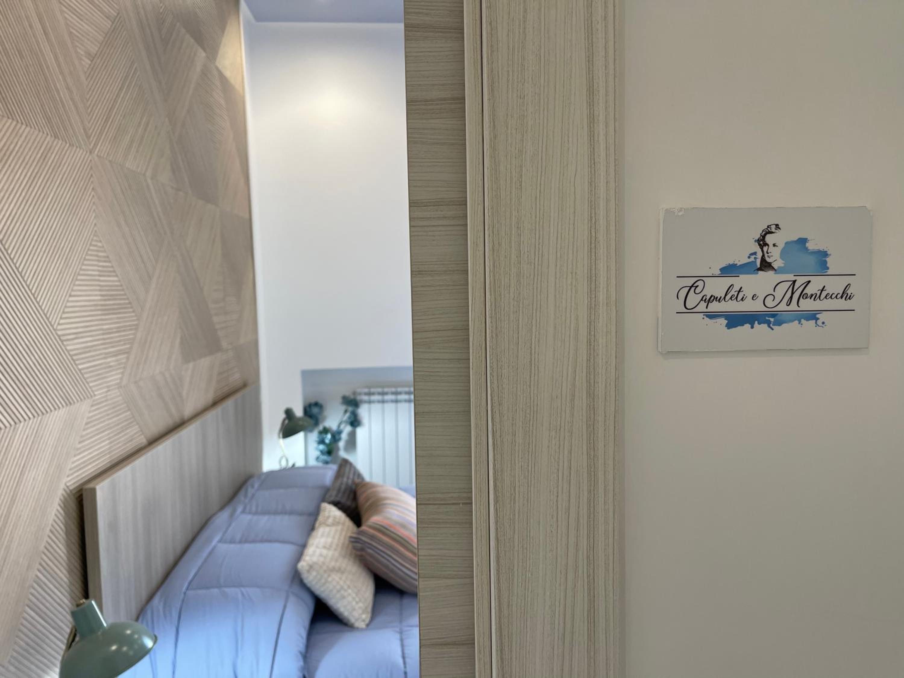 Deluxe Double Room with Balcony and Sea View - Photo 1