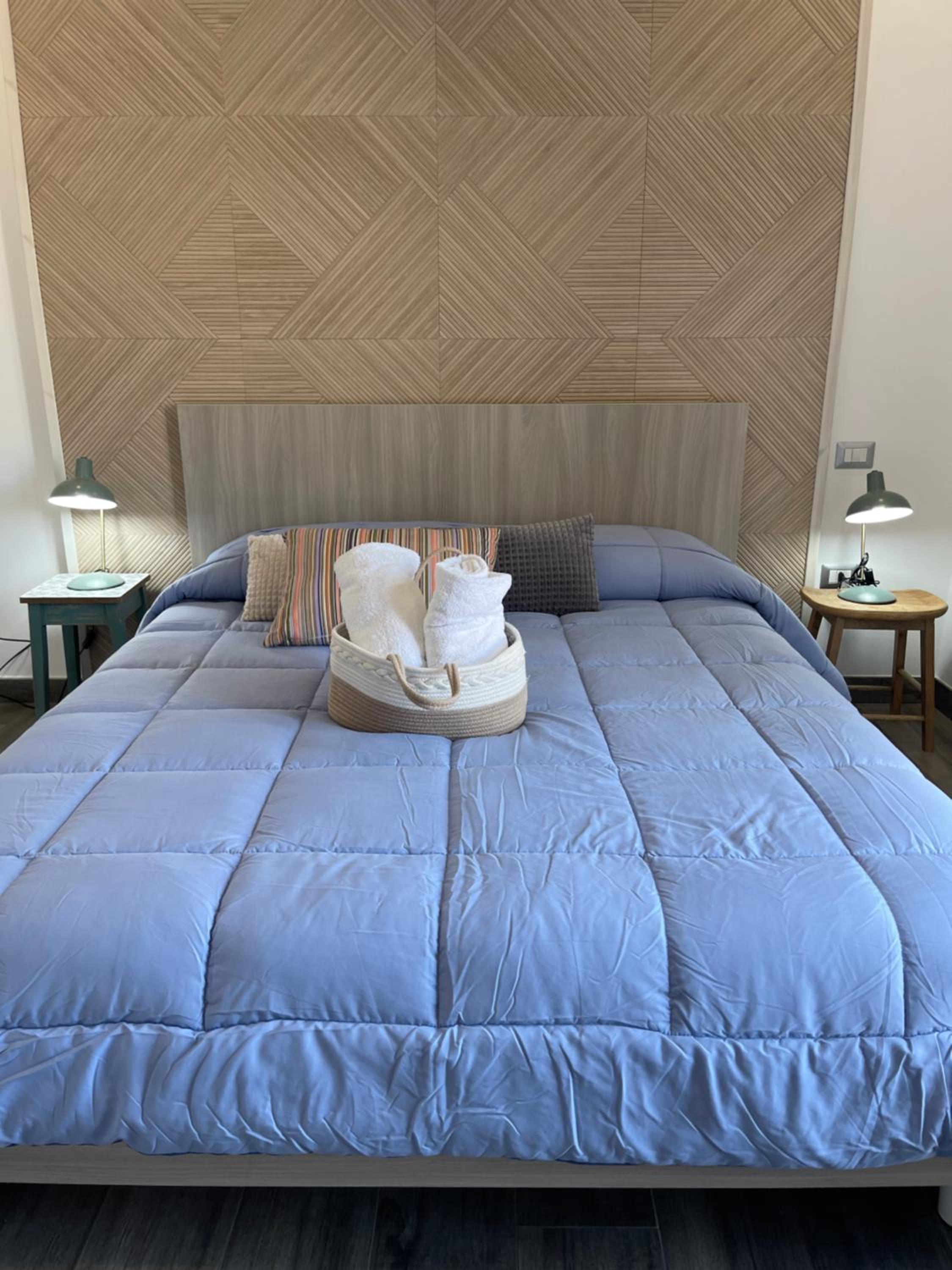 Deluxe Double Room with Balcony and Sea View - Photo 9