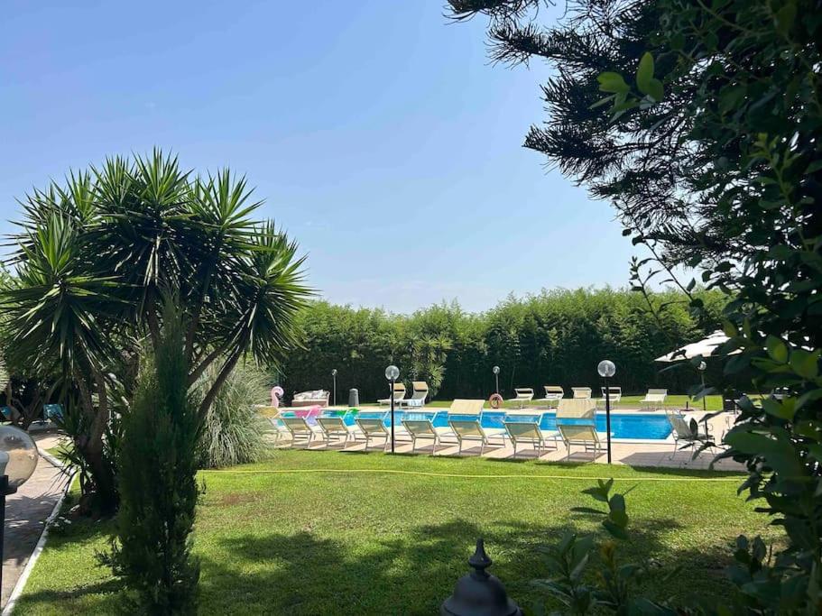 Villa with Private Pool - Photo 53