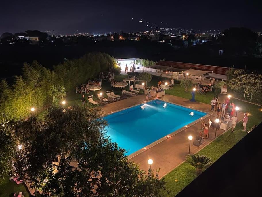Villa with Private Pool - Photo 5
