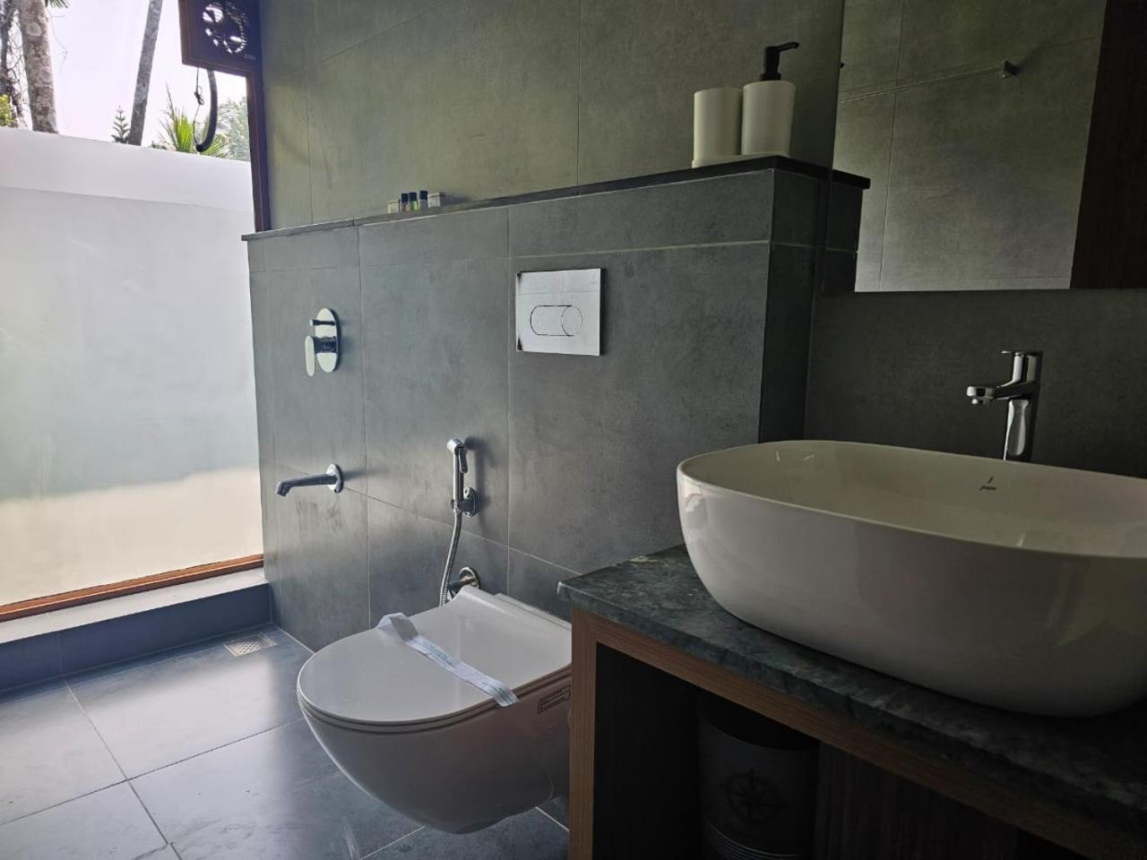 Superior Double or Twin Room with Garden View - Photo 13