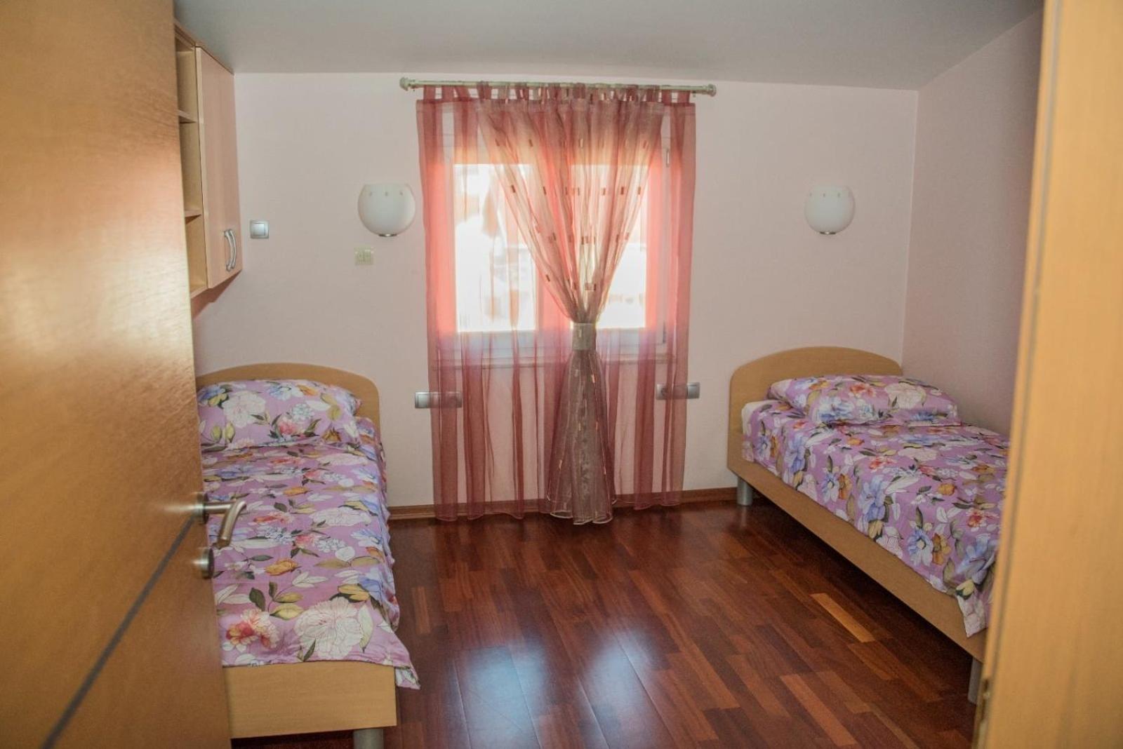 Twin Room photo 1