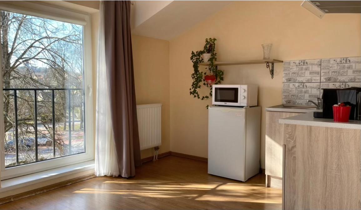 Studio Apartment - Photo 4