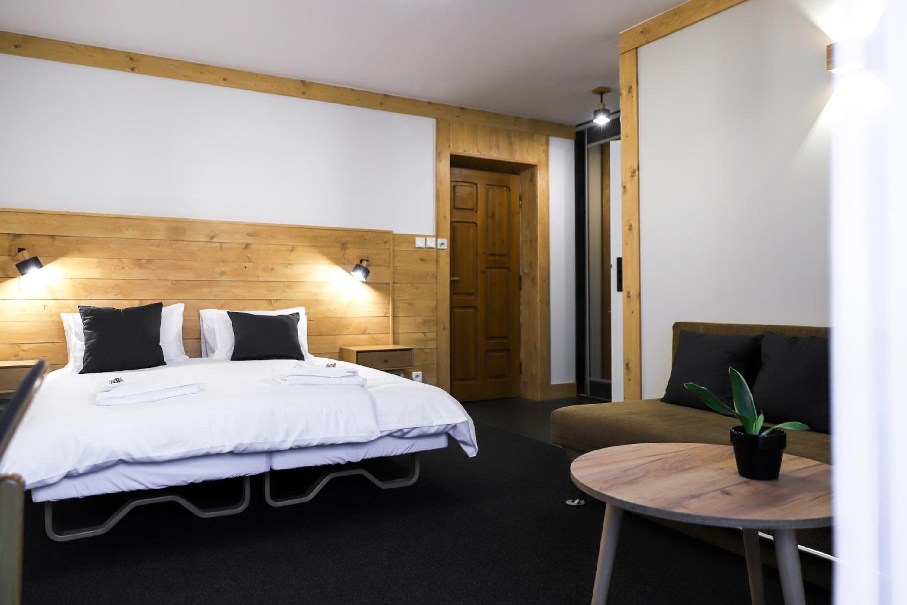 Standard Triple Room photo 3