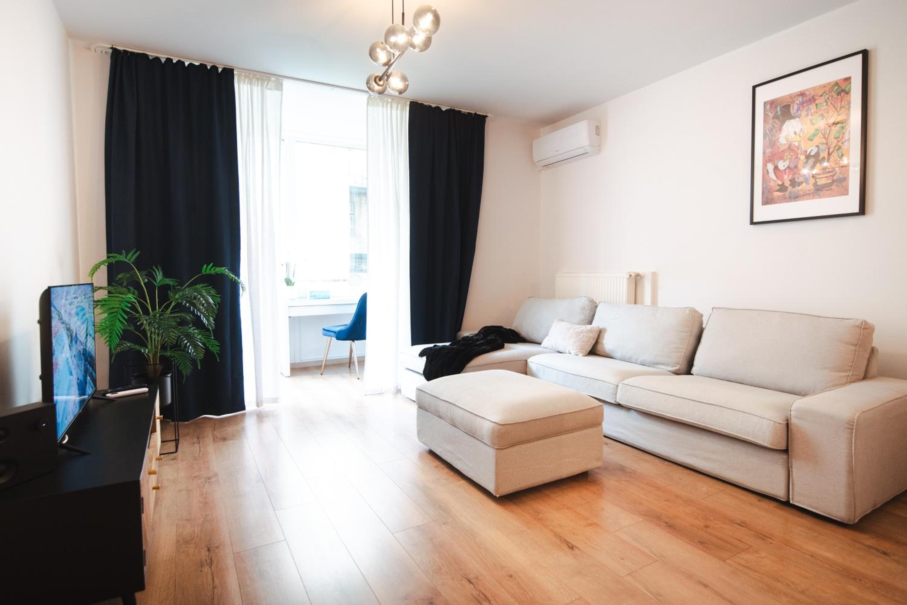 Deluxe Apartment