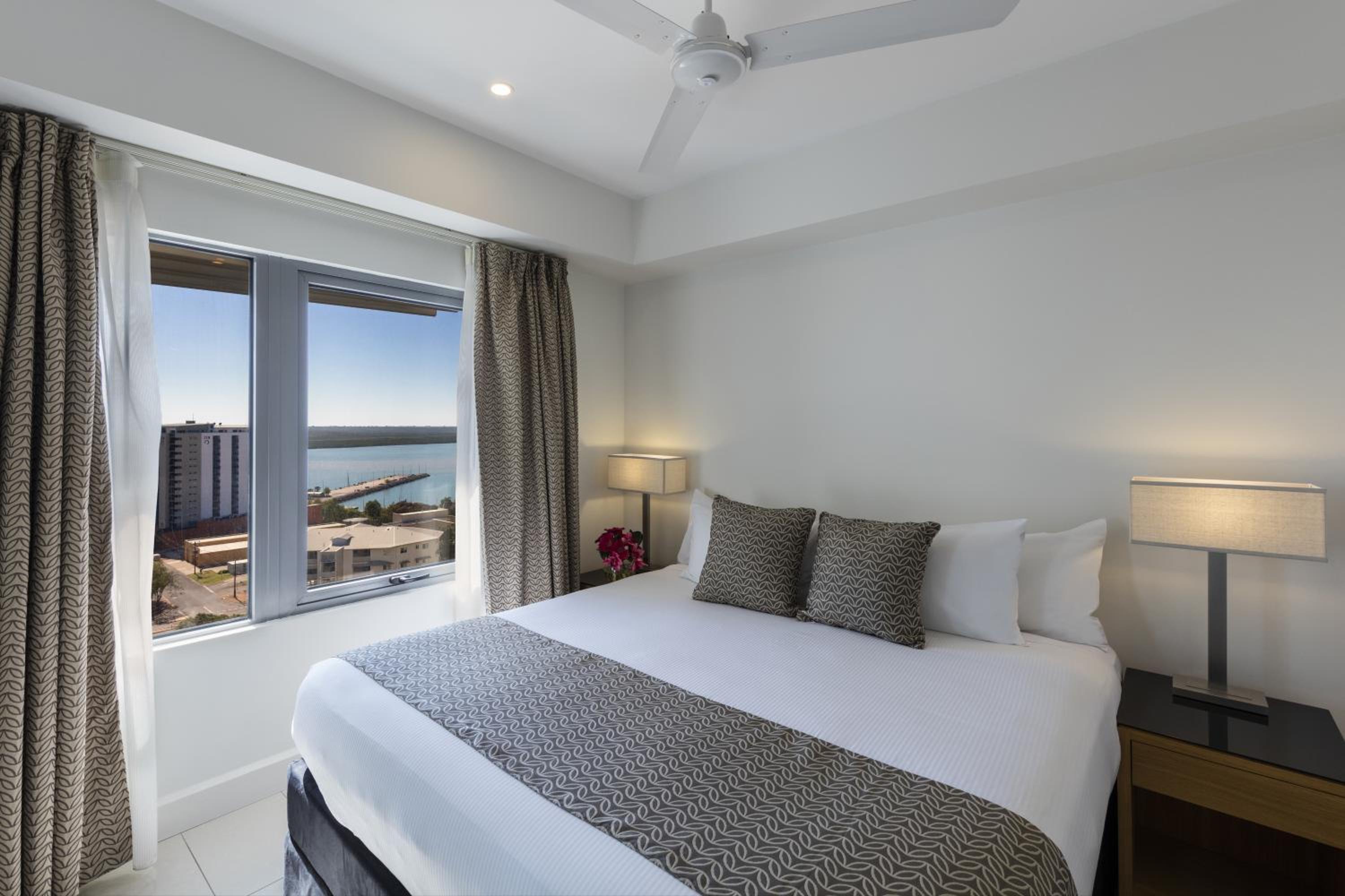 Two-Bedroom Apartment with Harbor View - No Housekeeping photo 2