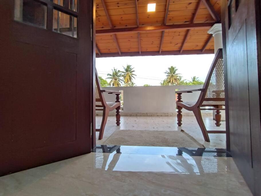 Villa photo 3
