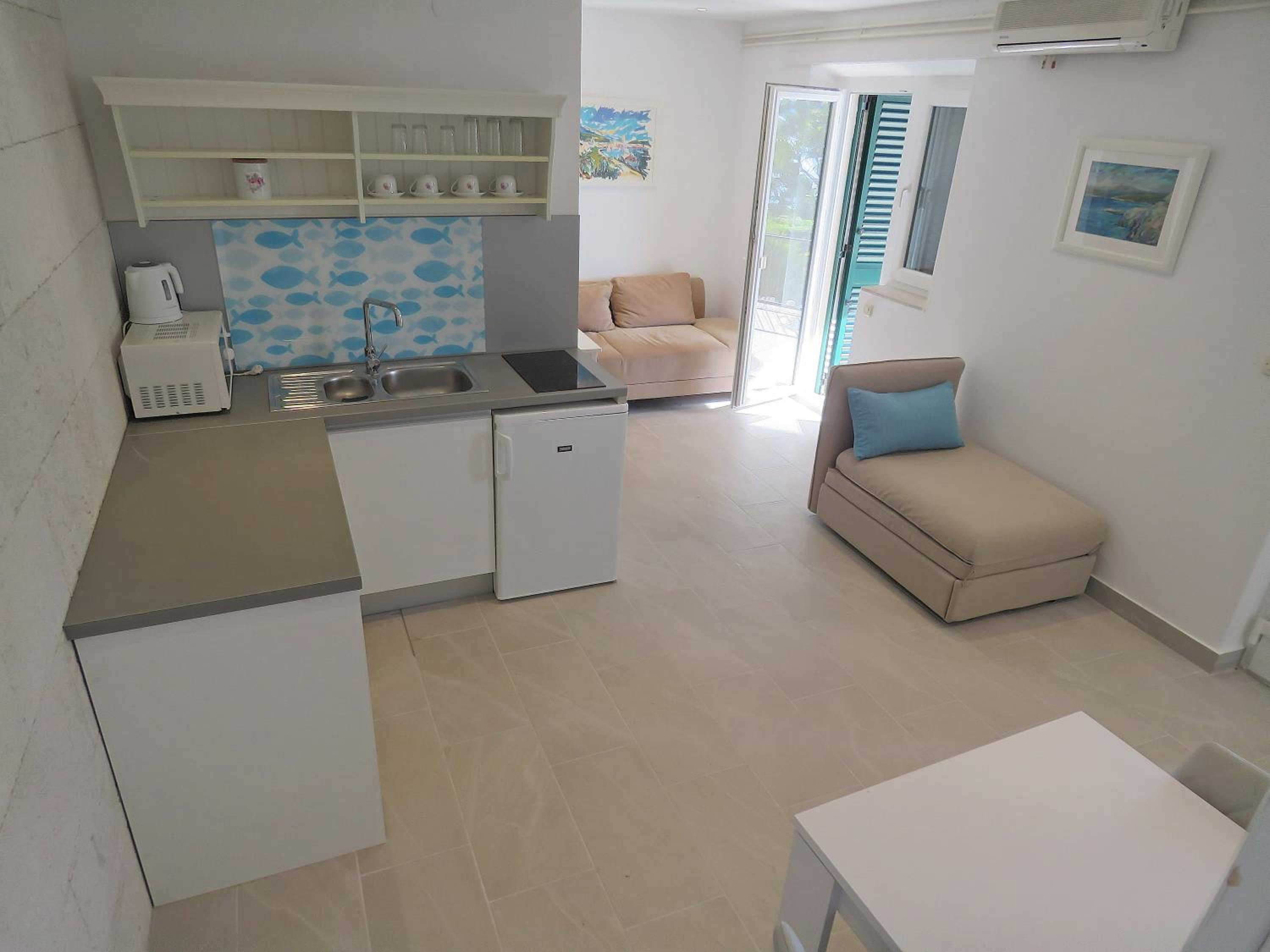 Apartment - Ground Floor photo 2