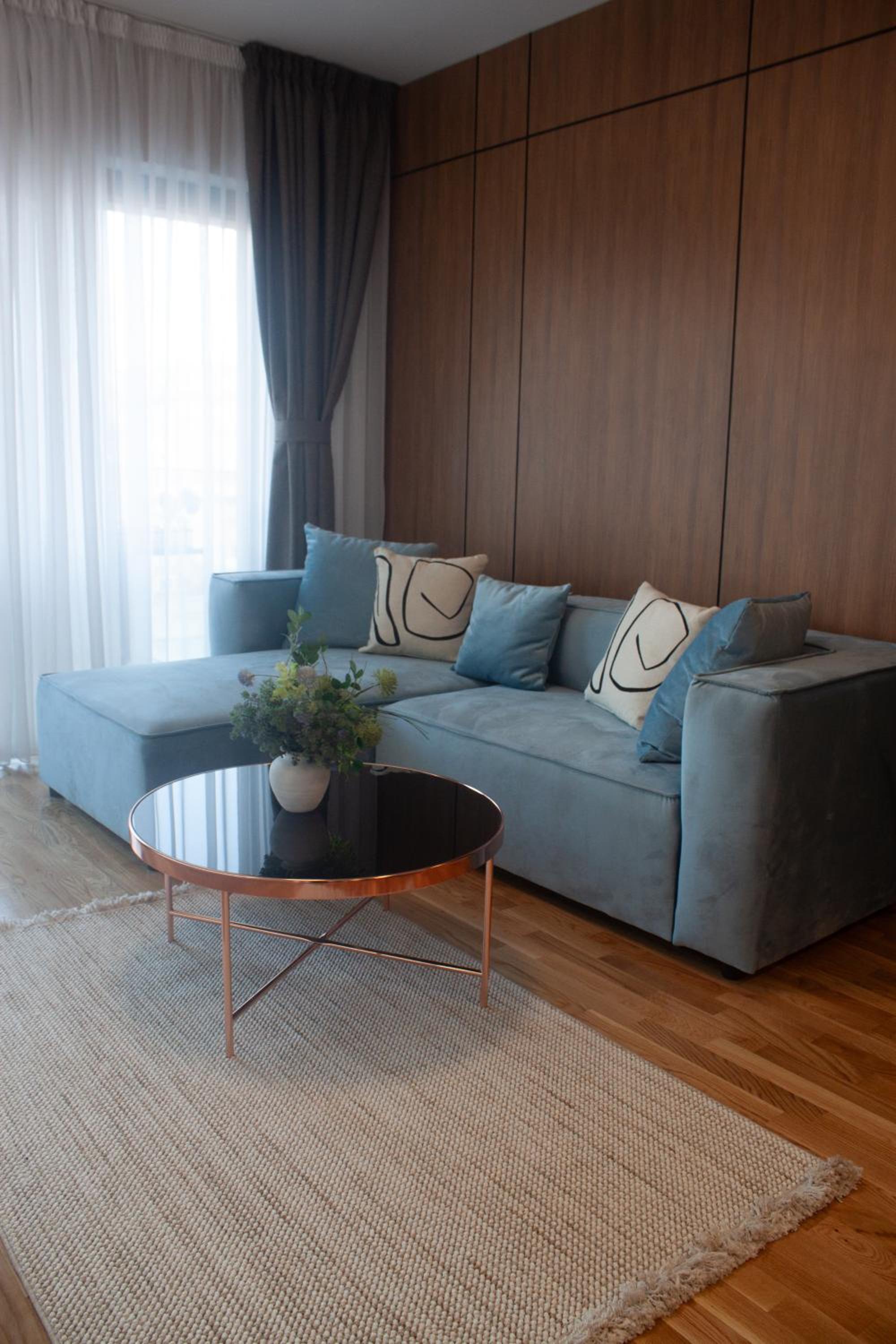 One-Bedroom Apartment with Balcony photo 1