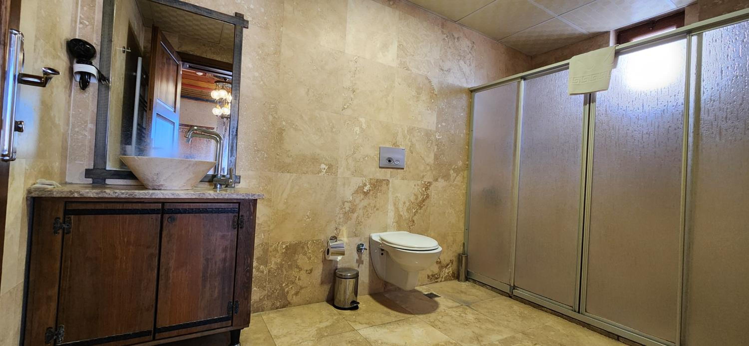 Deluxe Triple Room - Photo 2