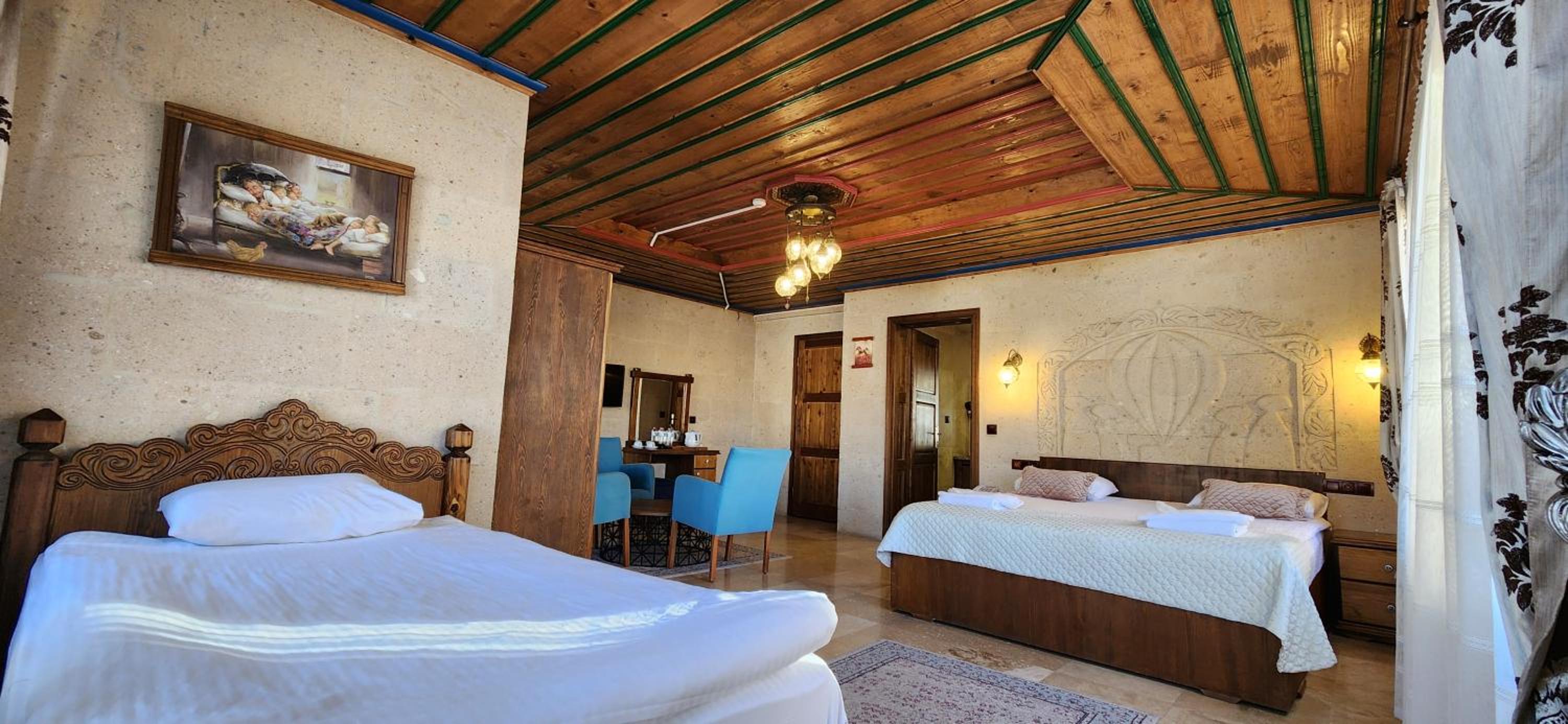 Deluxe Triple Room - Photo 5