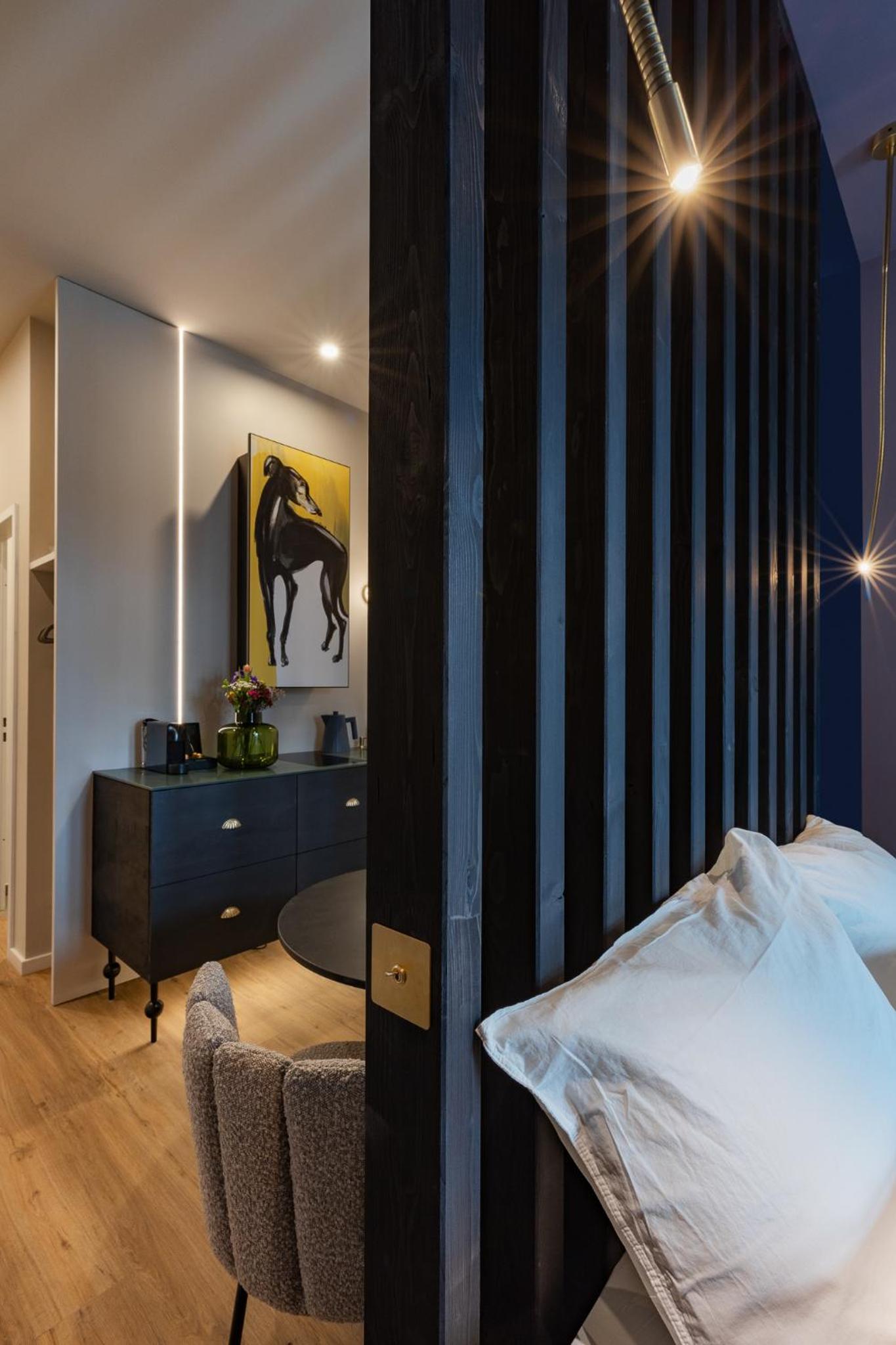 One-Bedroom Standard Apartment