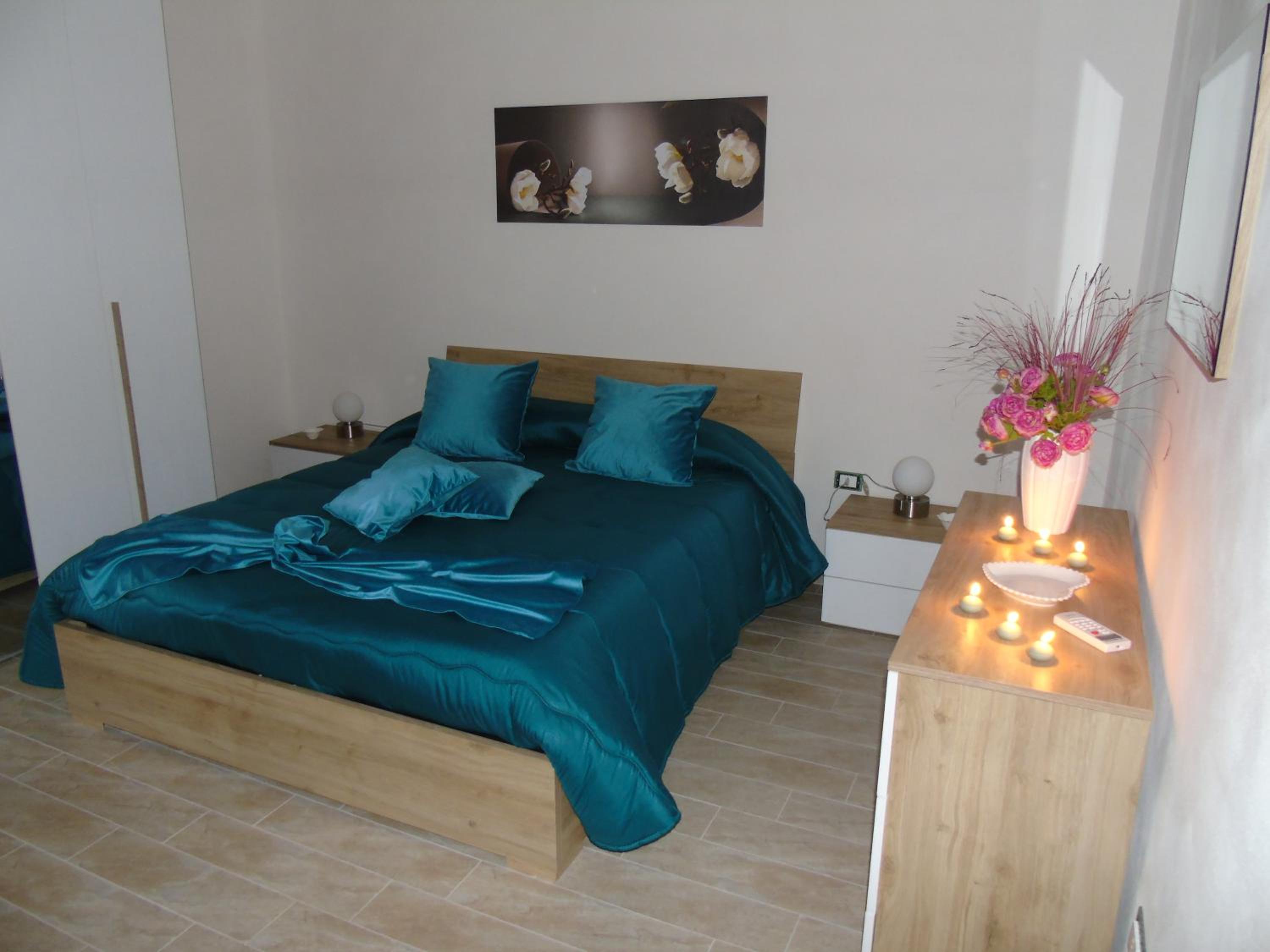 Three-Bedroom House photo 1
