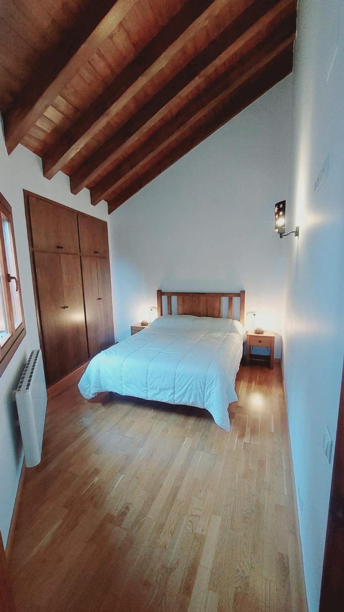 Apartment with Mountain View photo 3
