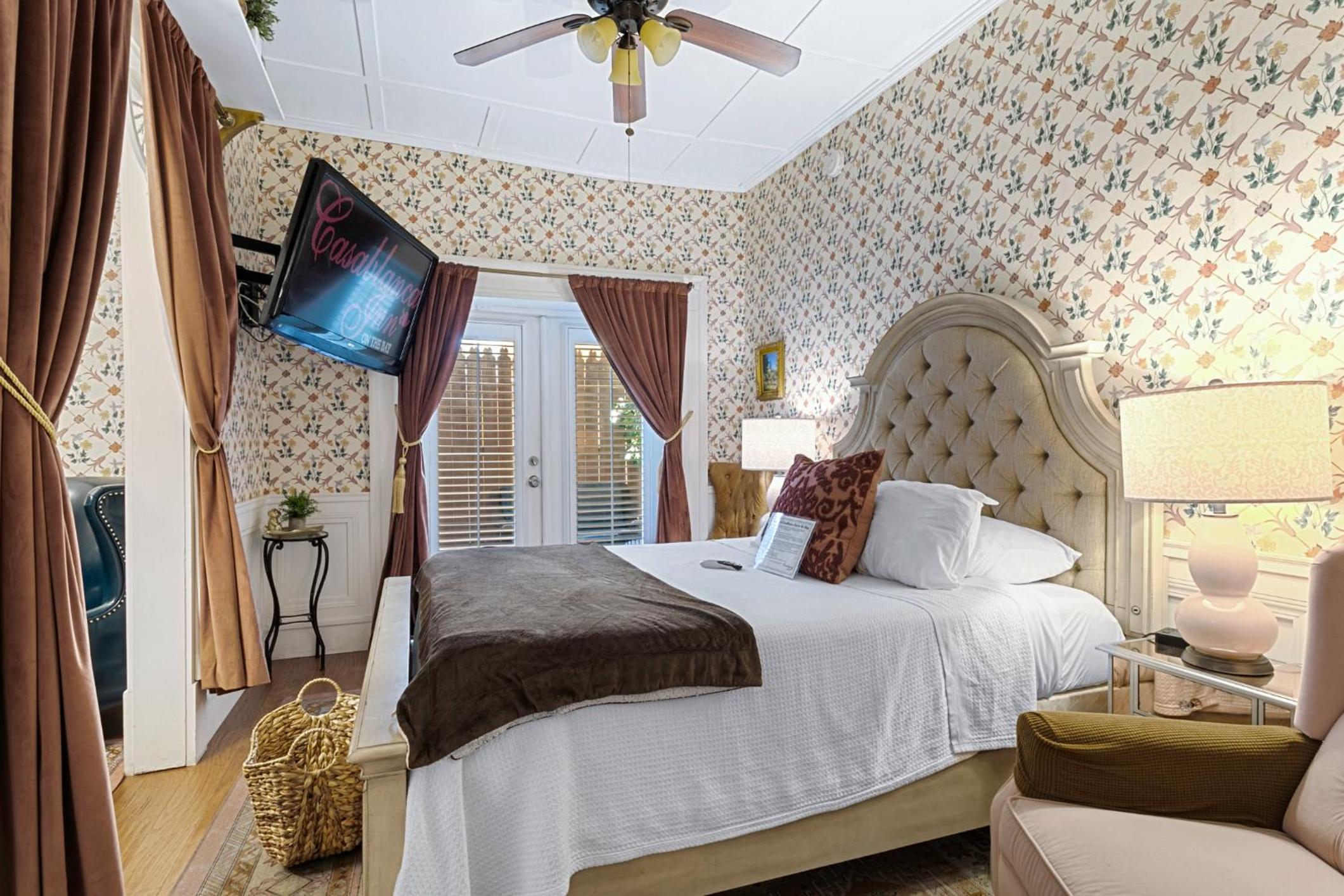 Queen Room