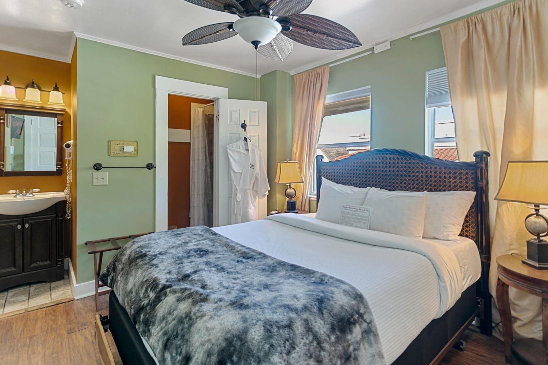 Queen Room