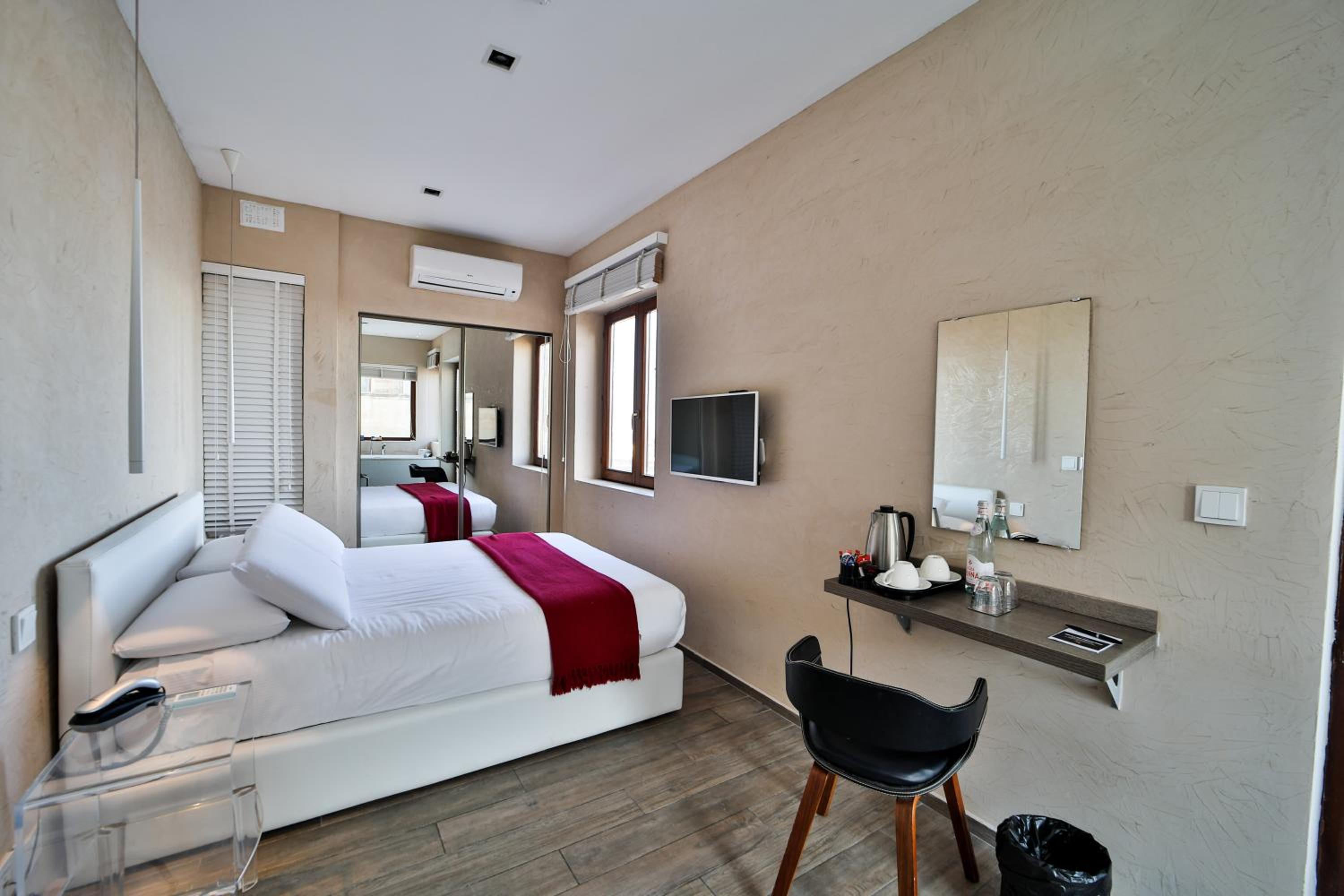 Penthouse Suite photo 2