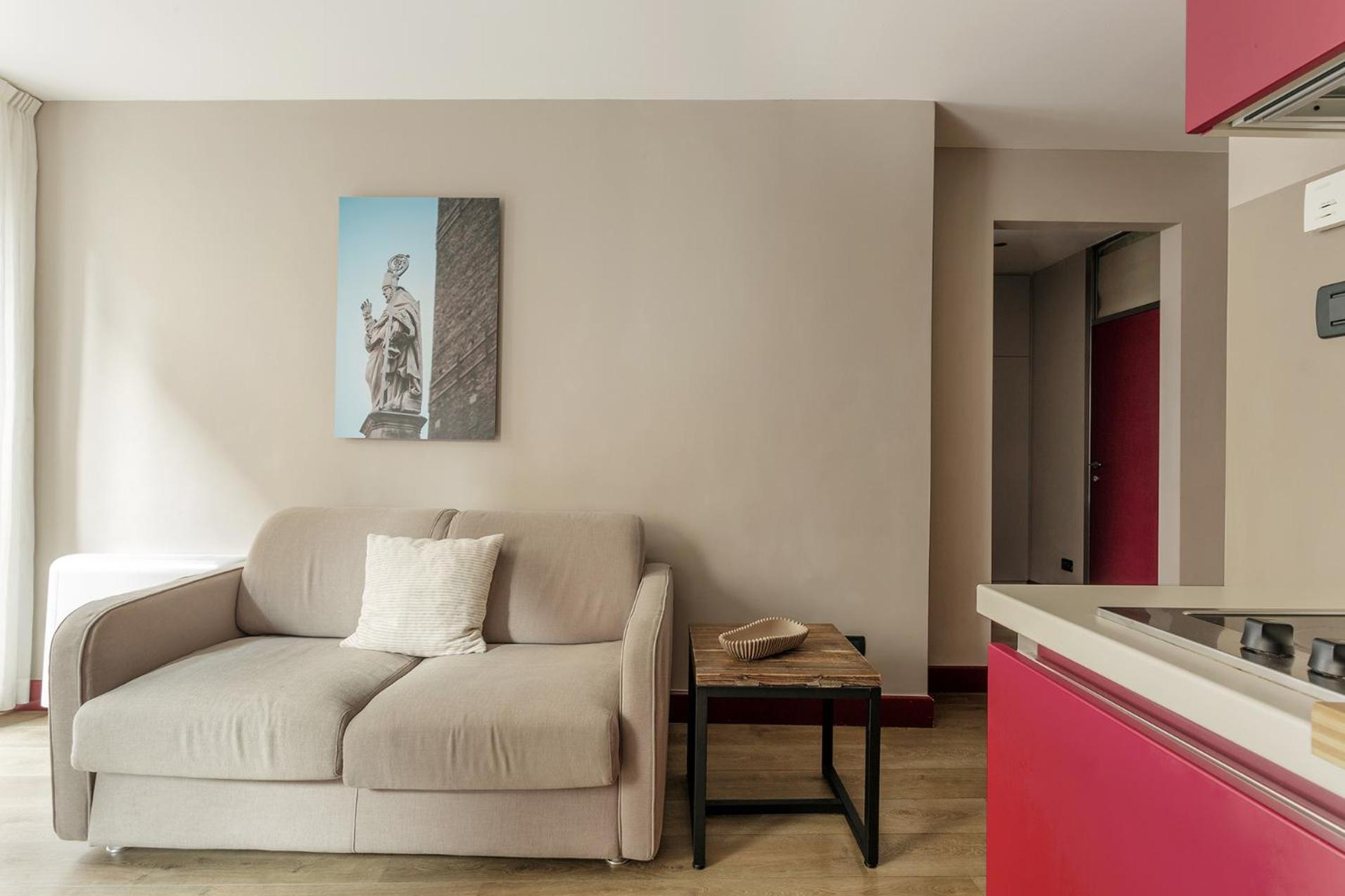 One-Bedroom Apartment