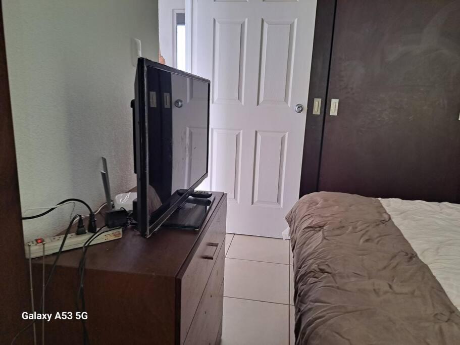 Two-Bedroom House photo 2