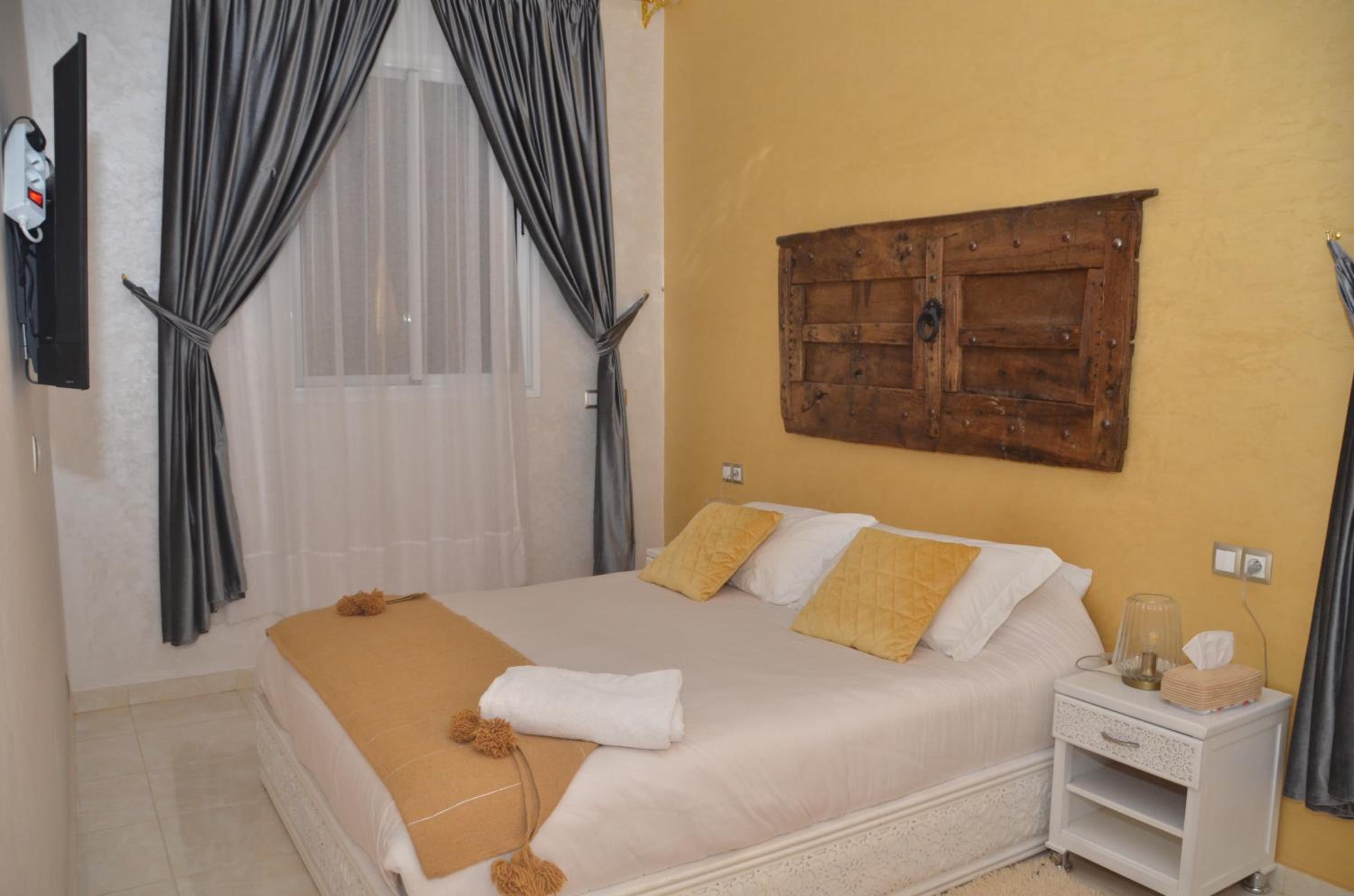 Double Room With Private Bathroom photo 2