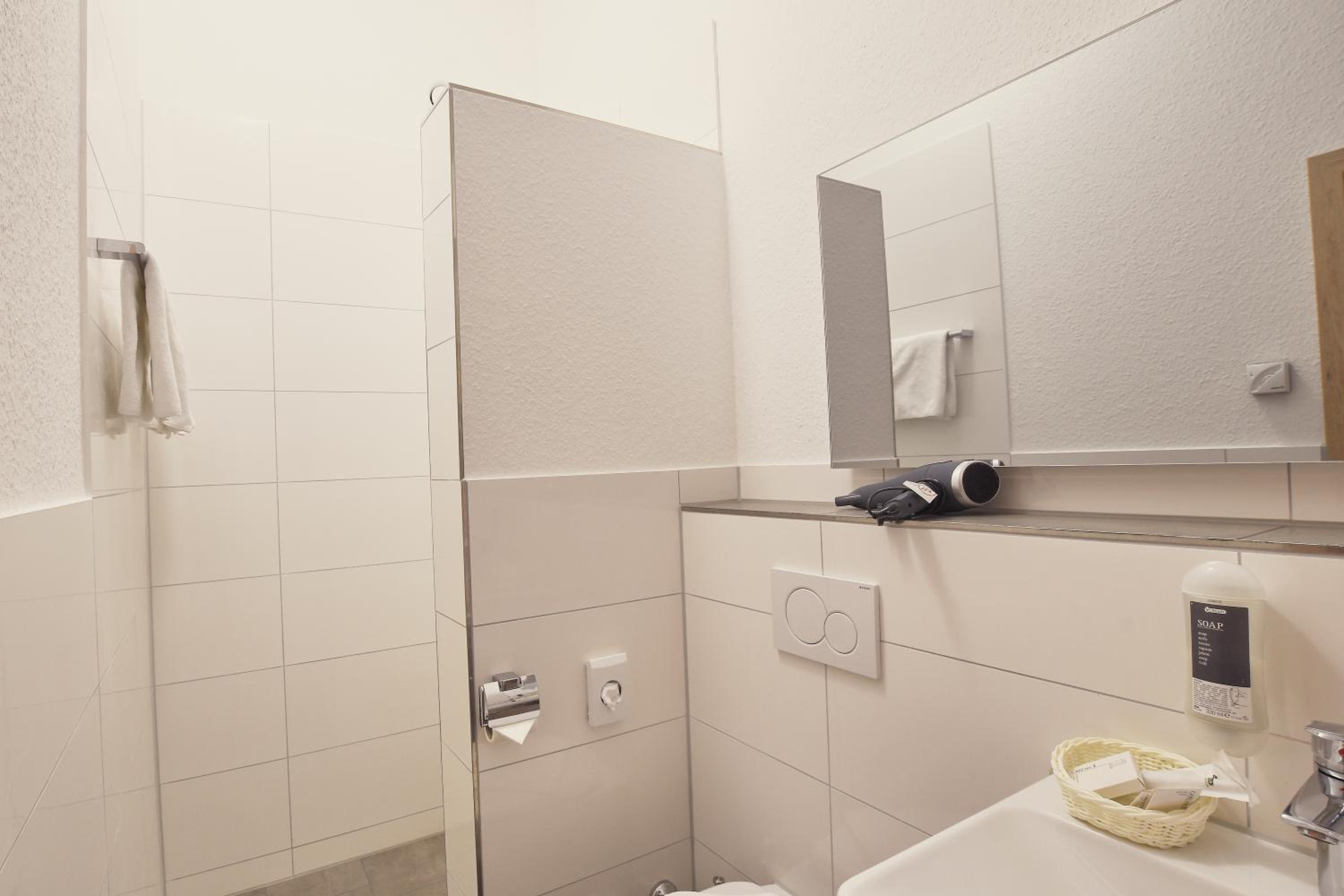 Deluxe Double Room - Photo 4