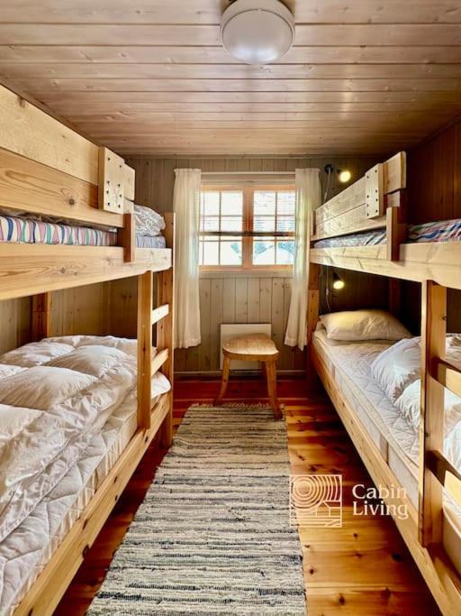 Four-Bedroom House photo 1