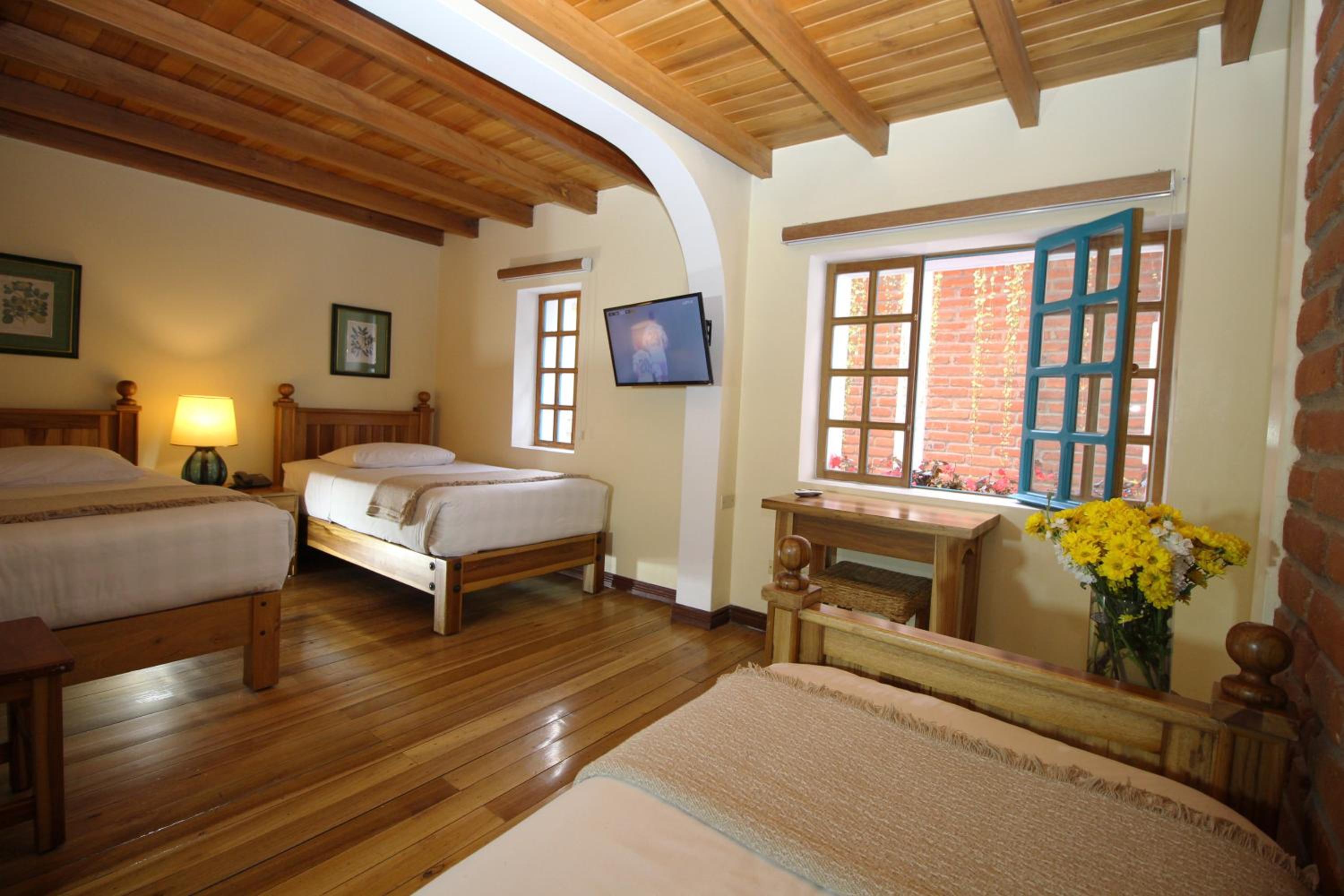 Standard Triple Room - Photo 3