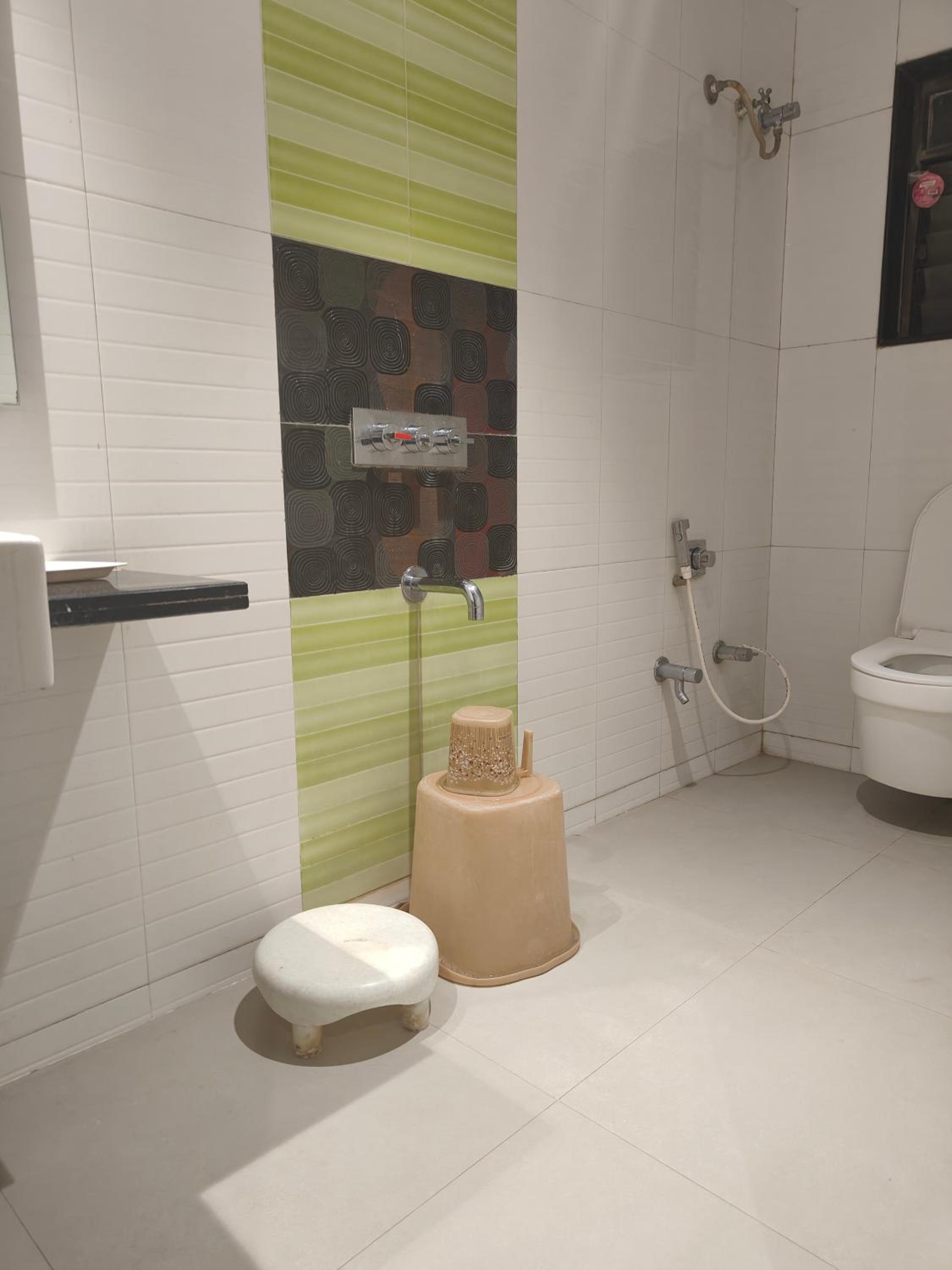 3 Bed Non A/C Room - Photo 7