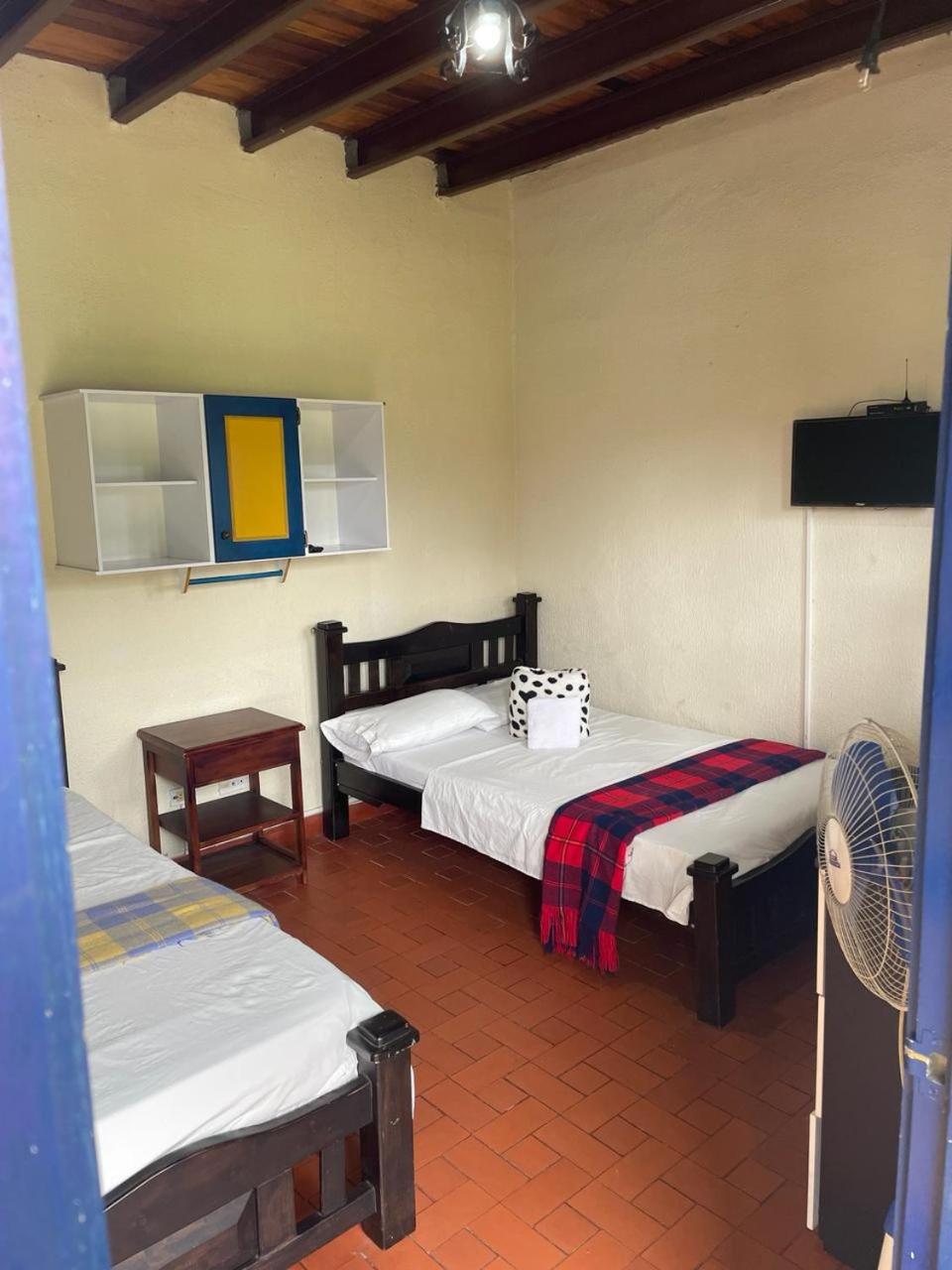 Triple Room with Private Bathroom photo 2