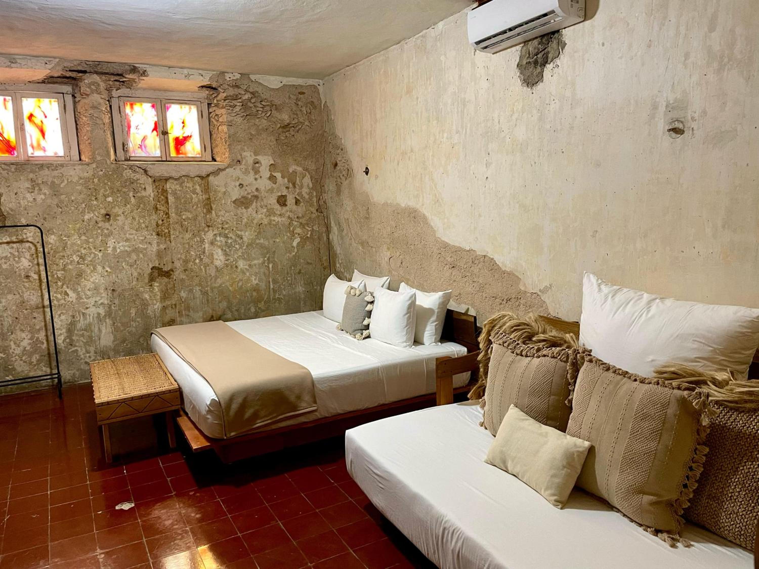 Standard Double Suite (Basement) photo 3