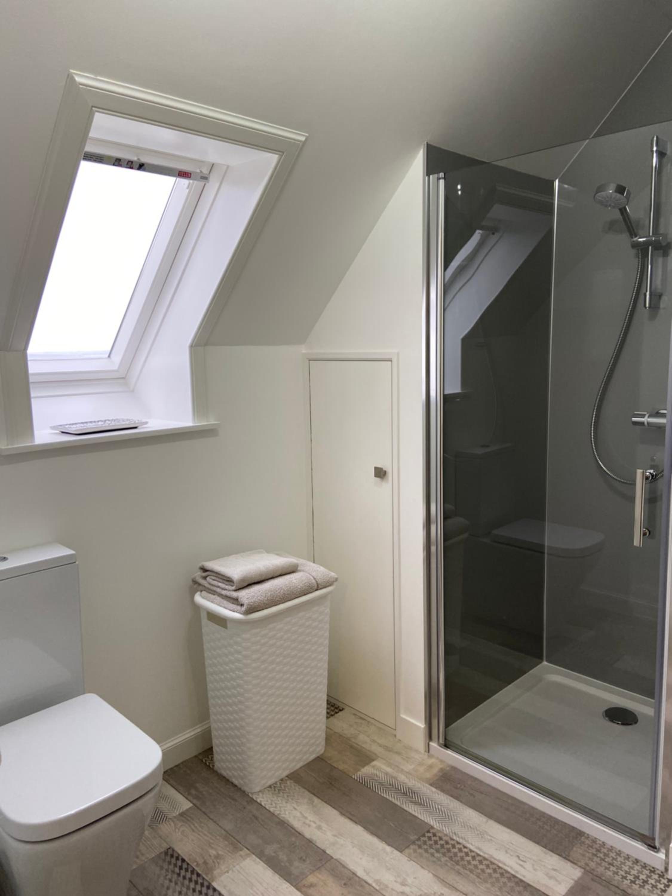 Double Room - Photo 8