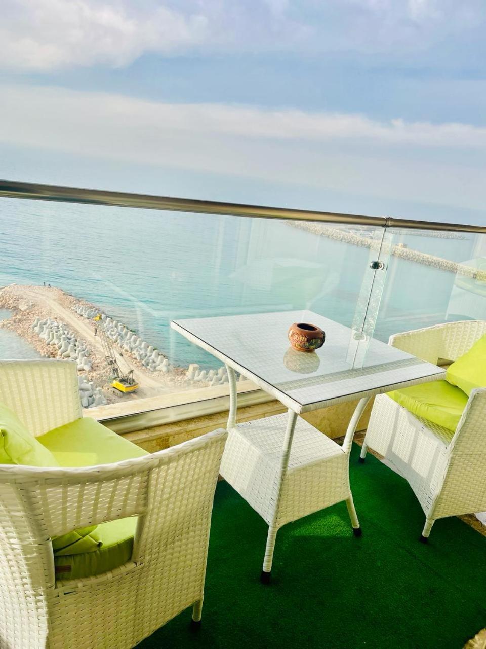 Apartment with Sea View - Photo 111