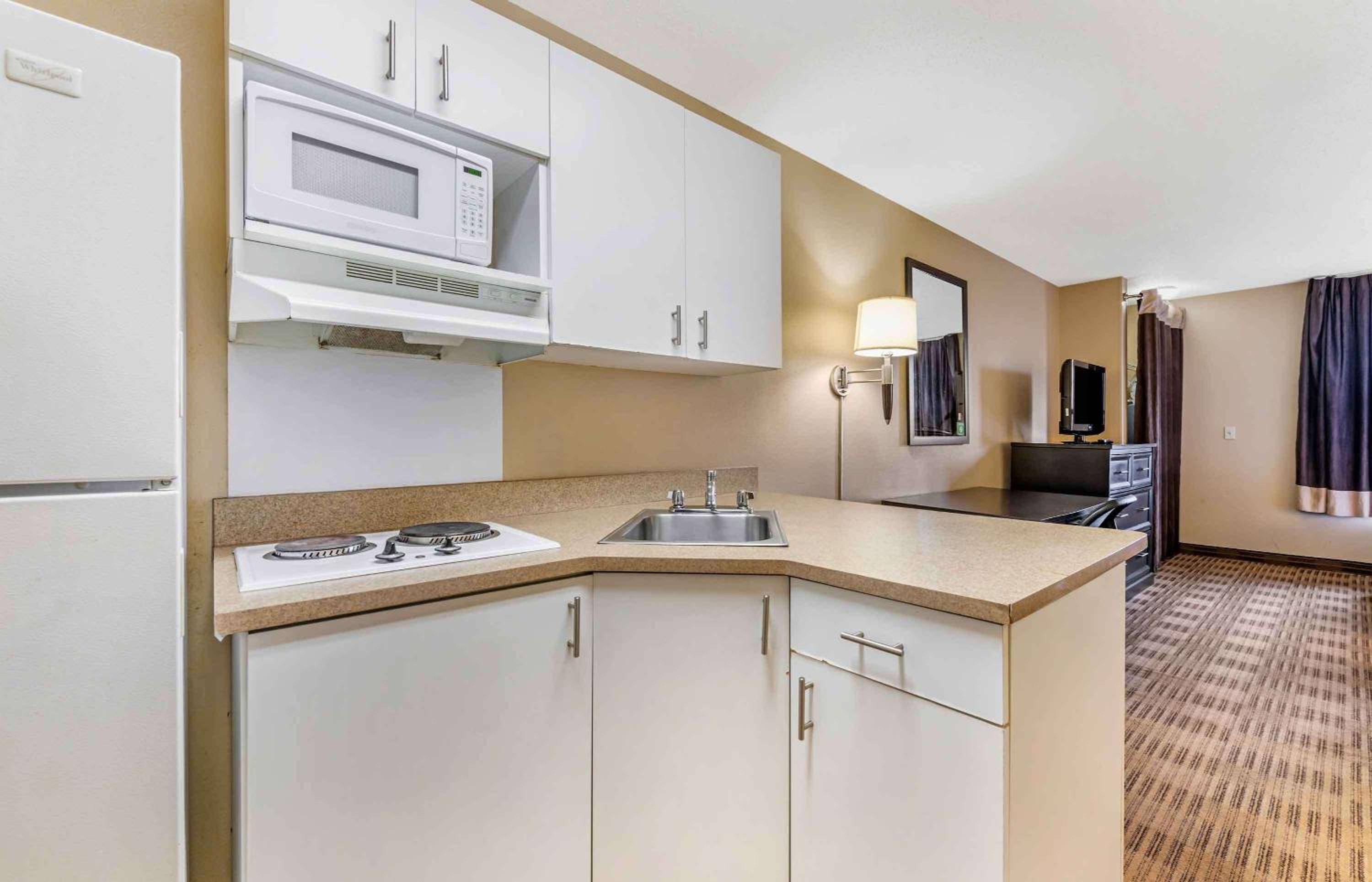 Studio with 2 Double Beds - Non-Smoking - Photo 4