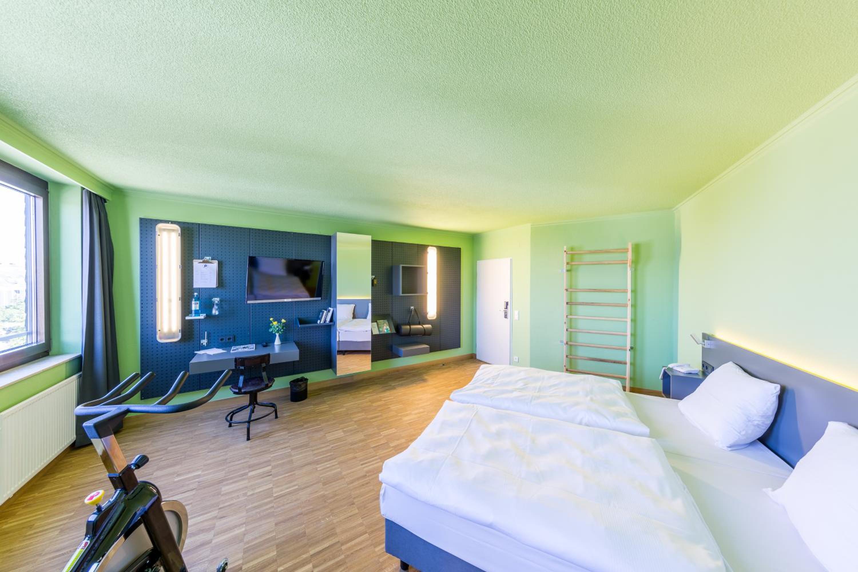Double Room - Photo 3