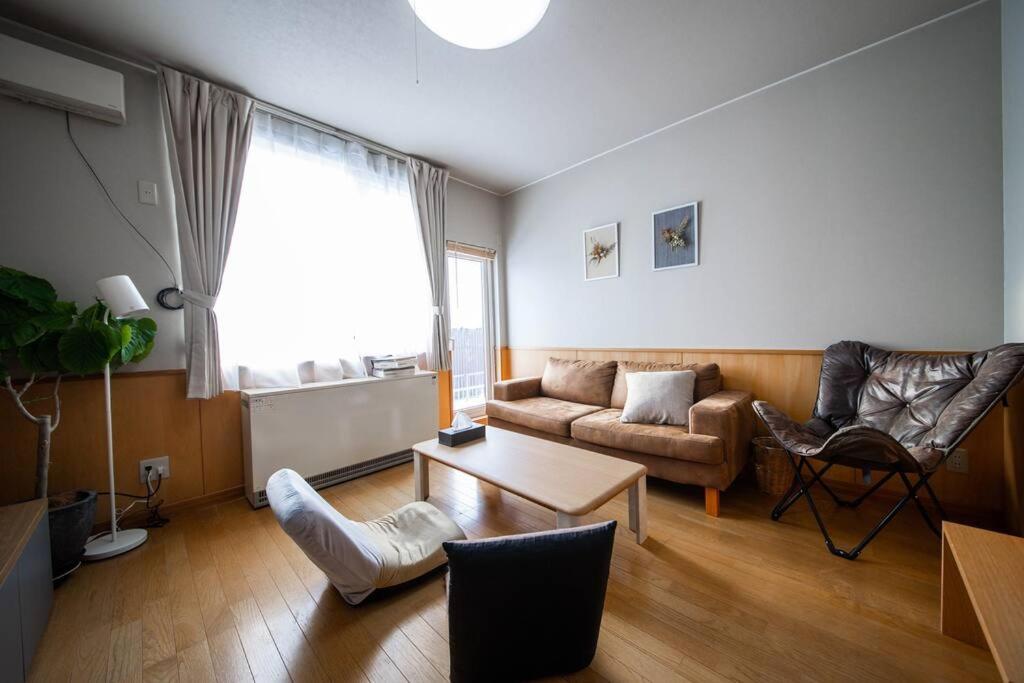 Two-Bedroom Apartment photo 2
