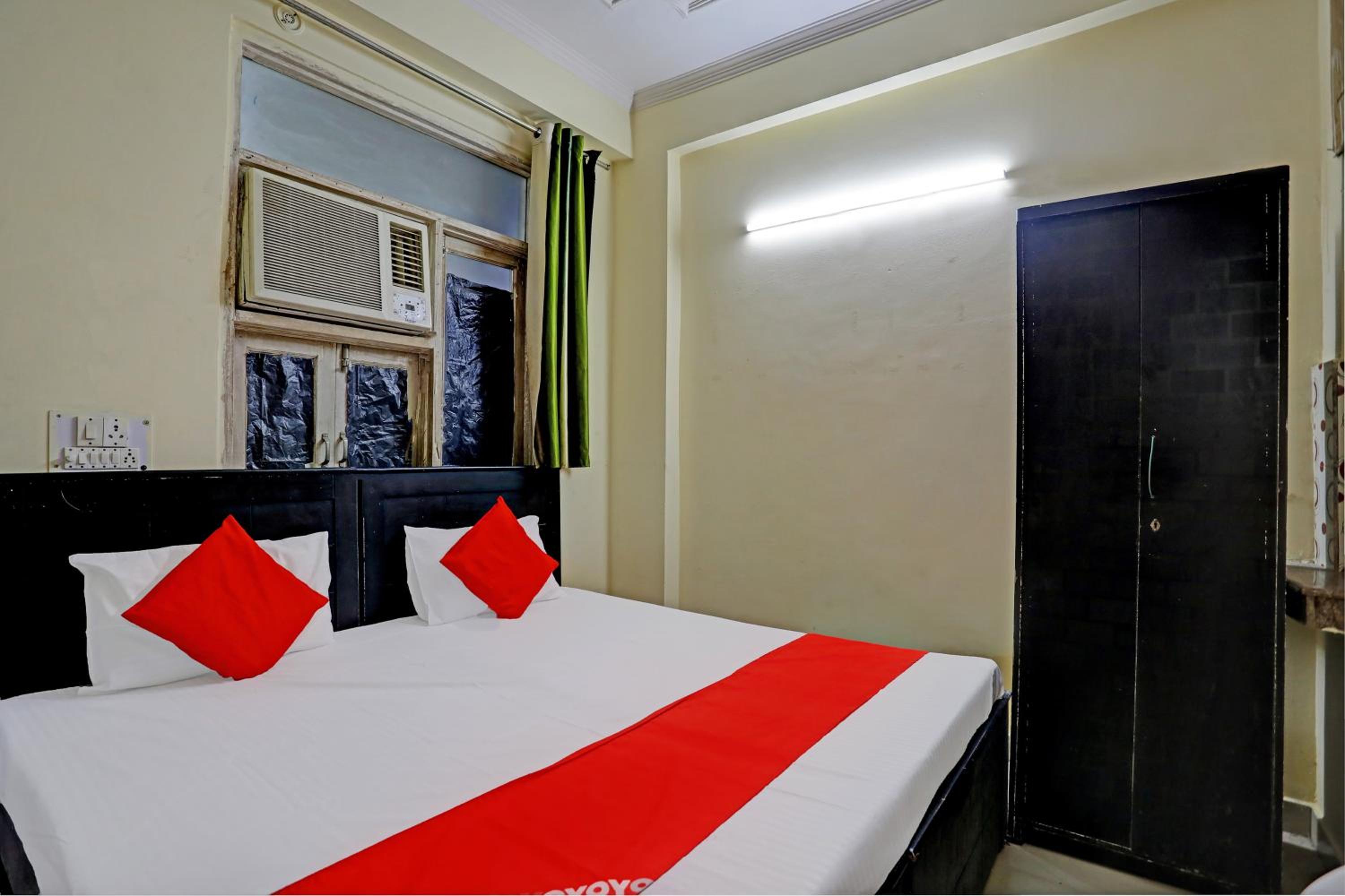 Classic Triple Room photo 1