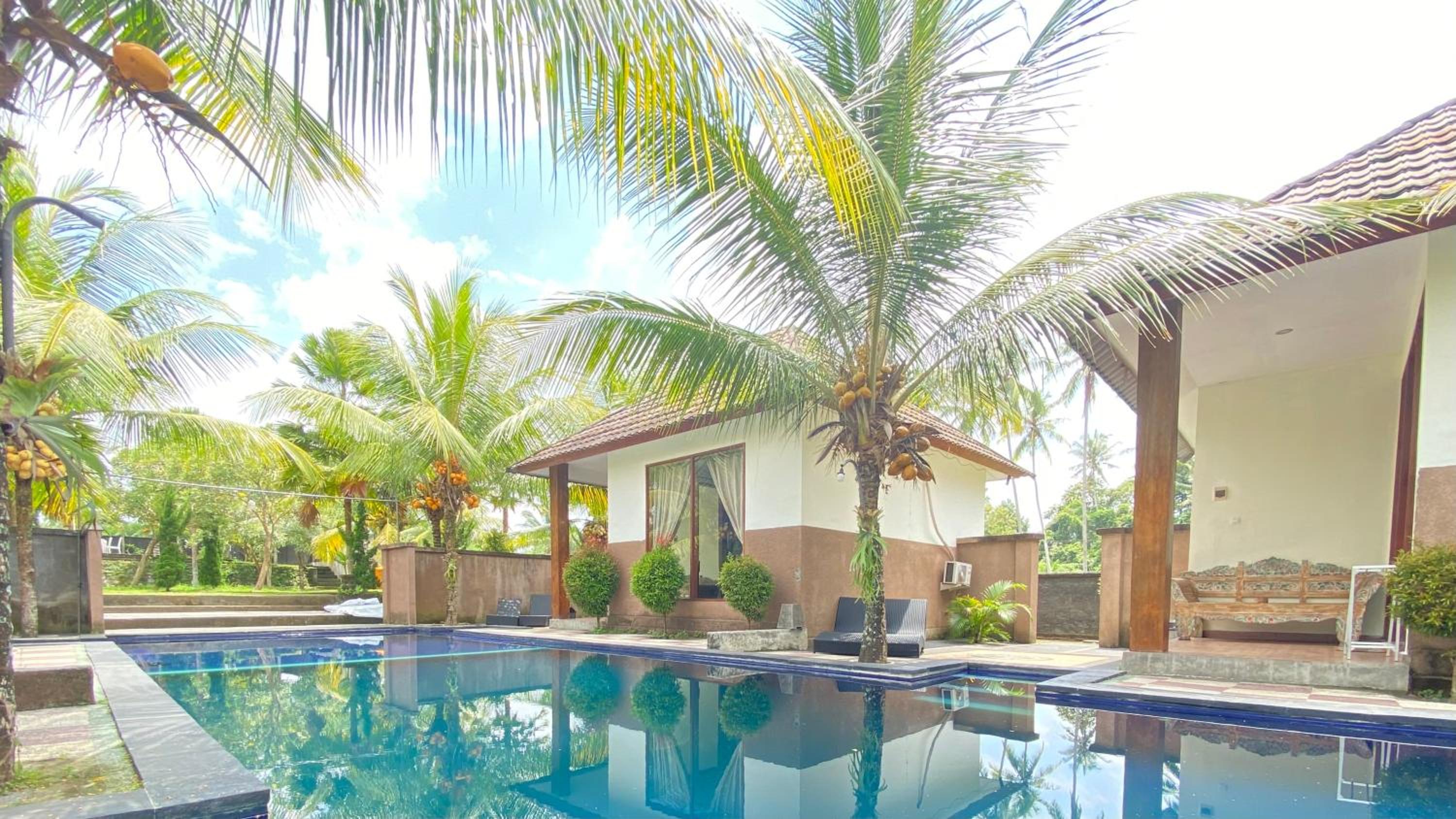 Suite With Pool View photo 2