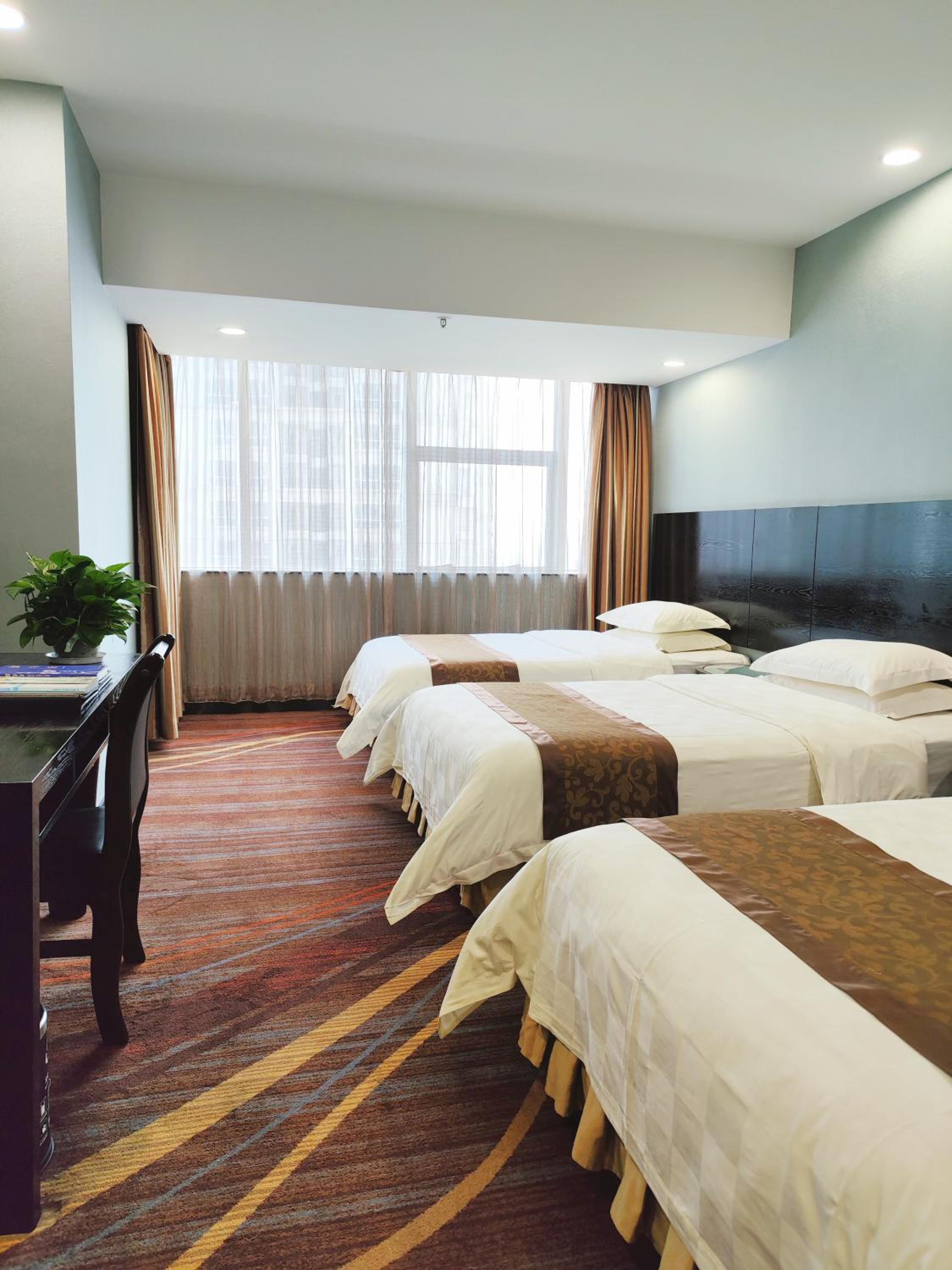 Deluxe Triple Room
