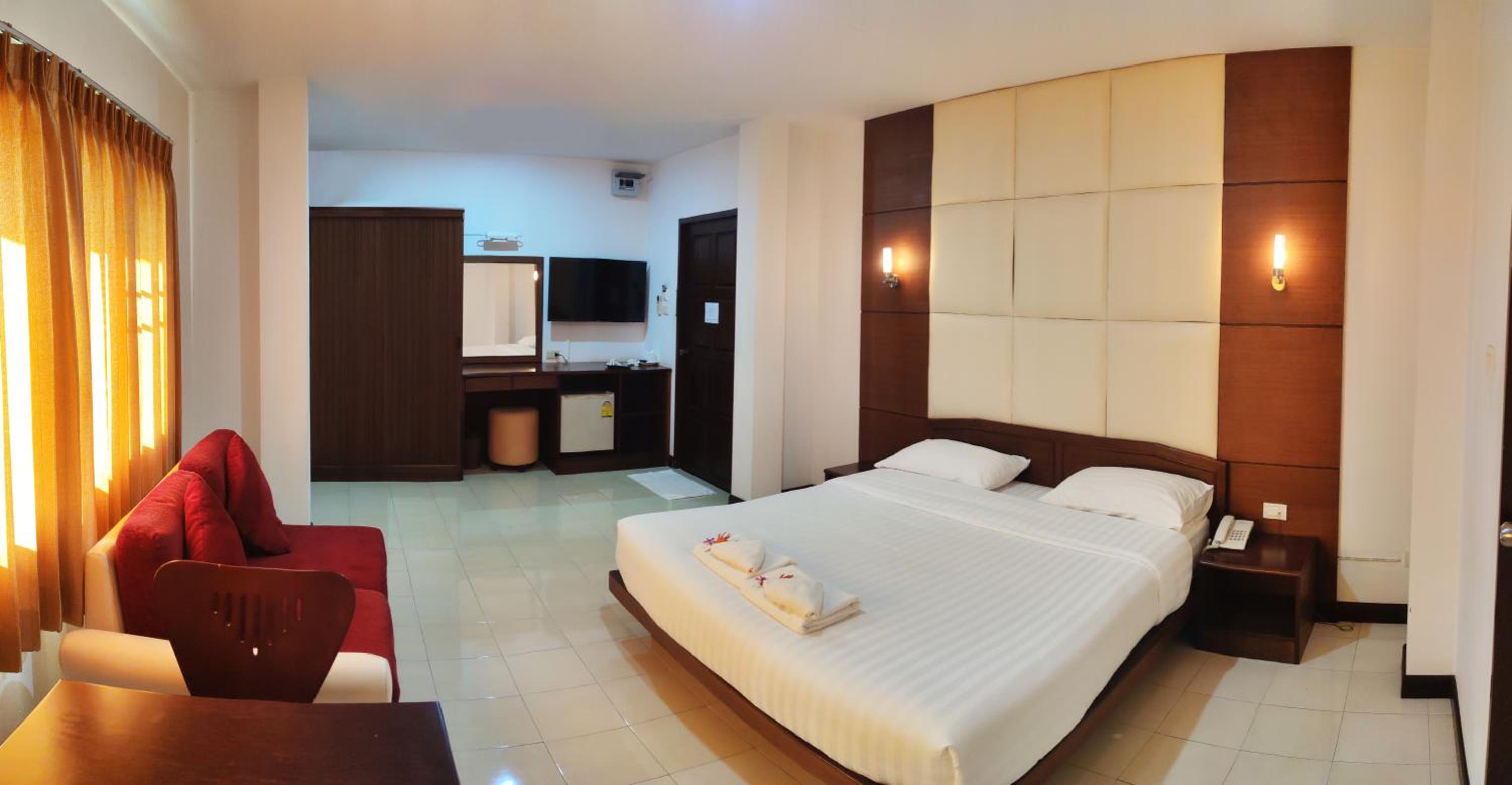 Superior King Room photo 2