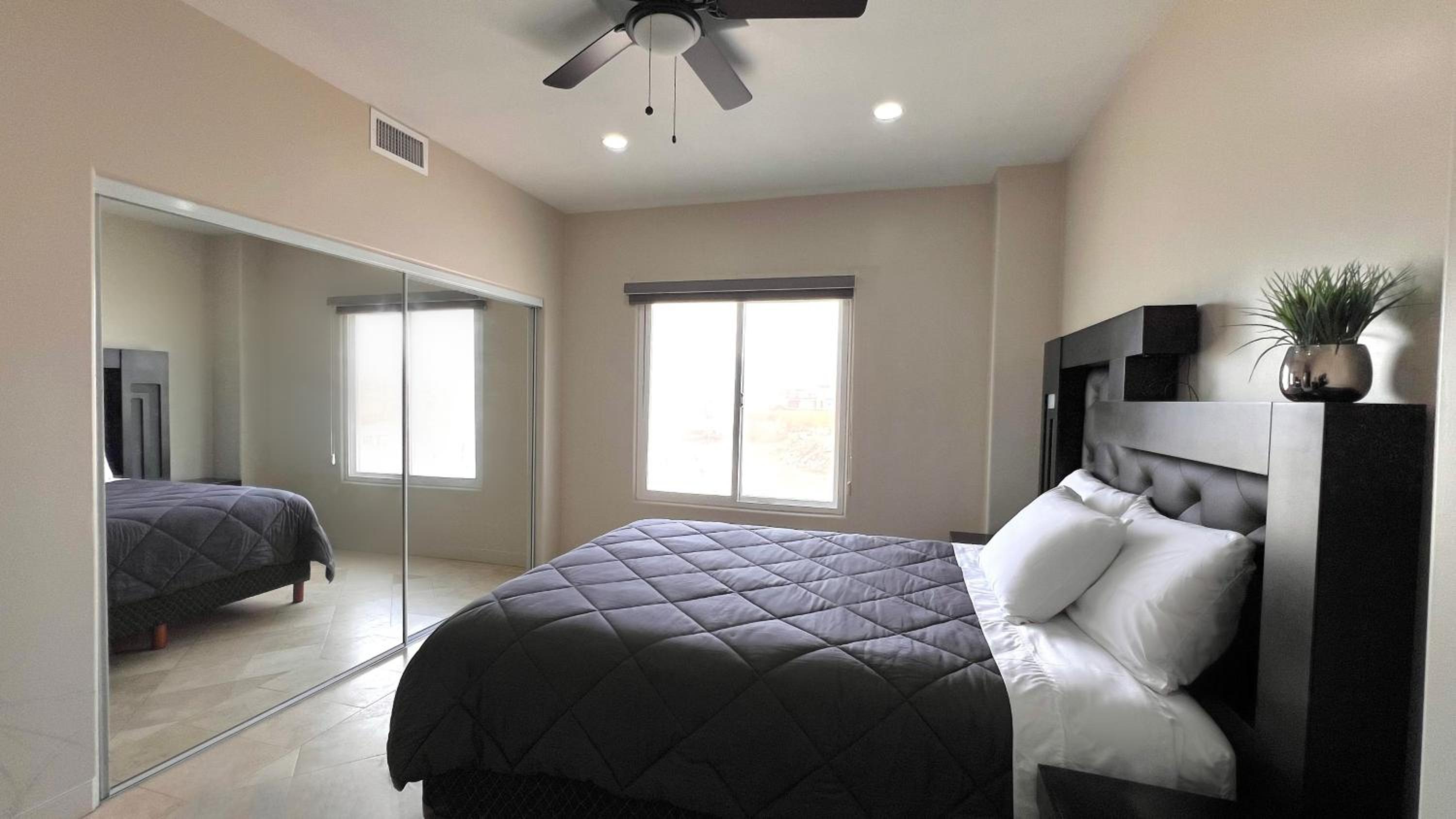 Three-Bedroom Apartment - Photo 28